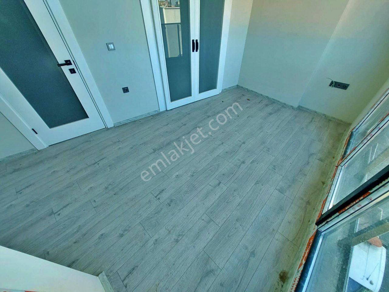 Uytundan Zeytinlide Cam Balkonlu Kapalı Mutfak Satılık 1+1 - Görsel 29