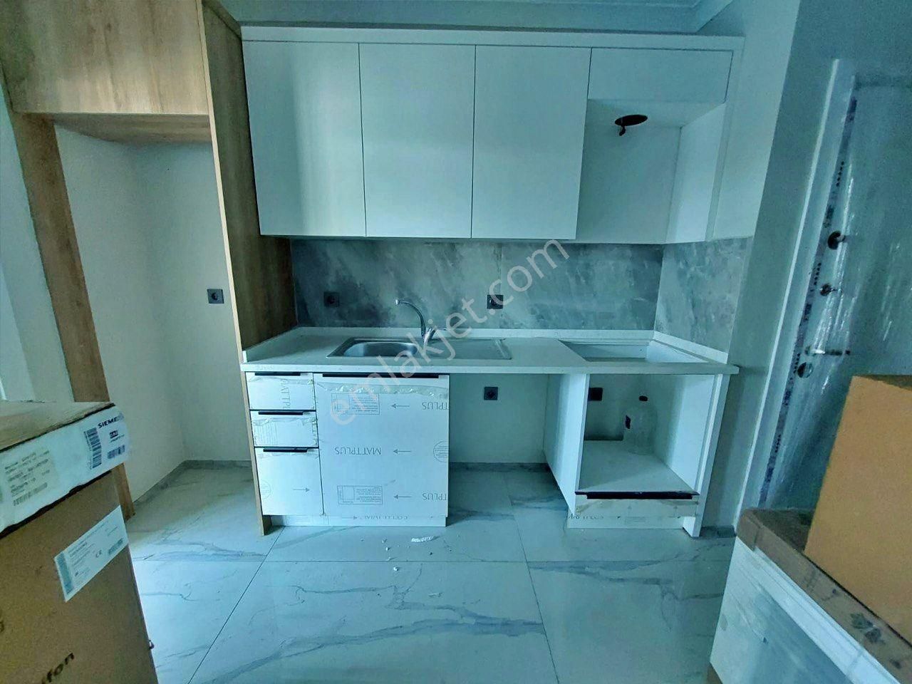 Uytundan Zeytinlide Cam Balkonlu Kapalı Mutfak Satılık 1+1 - Görsel 34