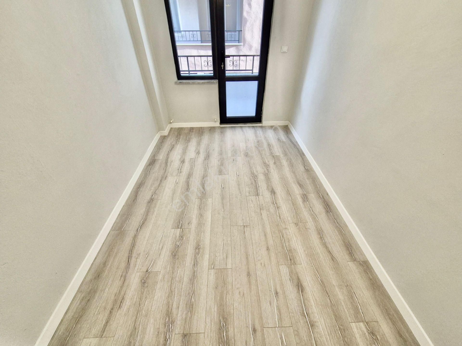 ▓karabuluttan▓tasarım Harikası Ön Cephe & Geniş 3+1 Satılık Daire - Görsel 16