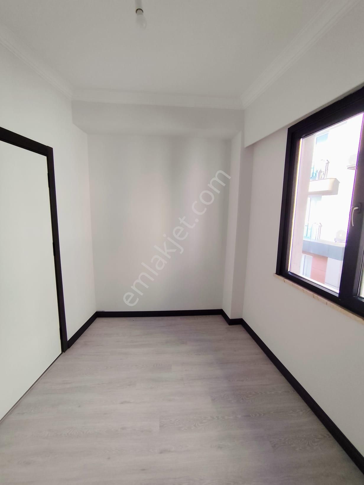 Mertcan Dan Adnan Kahveci Metroya Yürüme Teraslı 3+2 Dubleks Daire - Görsel 5