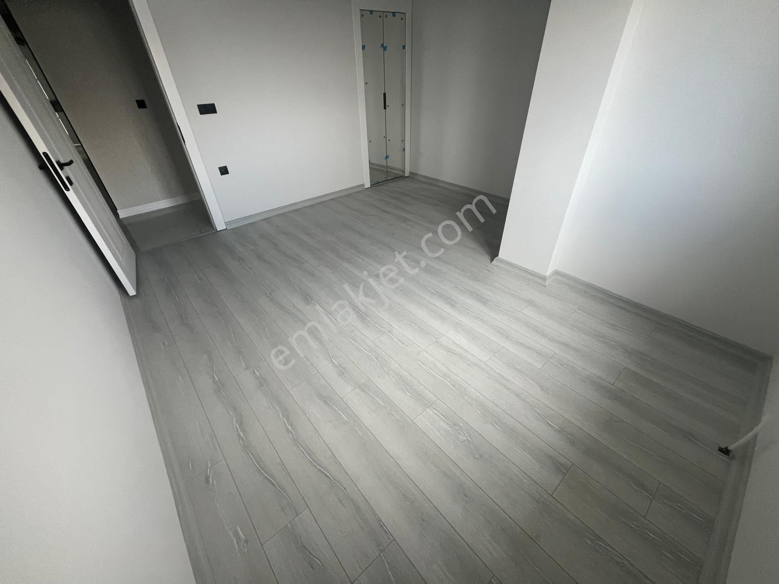 Mç Emlak'tan Yenikent Fevzi Çakmak Mahallesin'de 3+1 Satılık Daire - Görsel 15