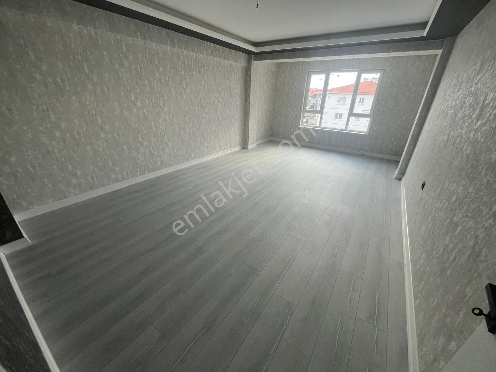 Mç Emlak'tan Yenikent Fevzi Çakmak Mahallesin'de 3+1 Satılık Daire - Görsel 6