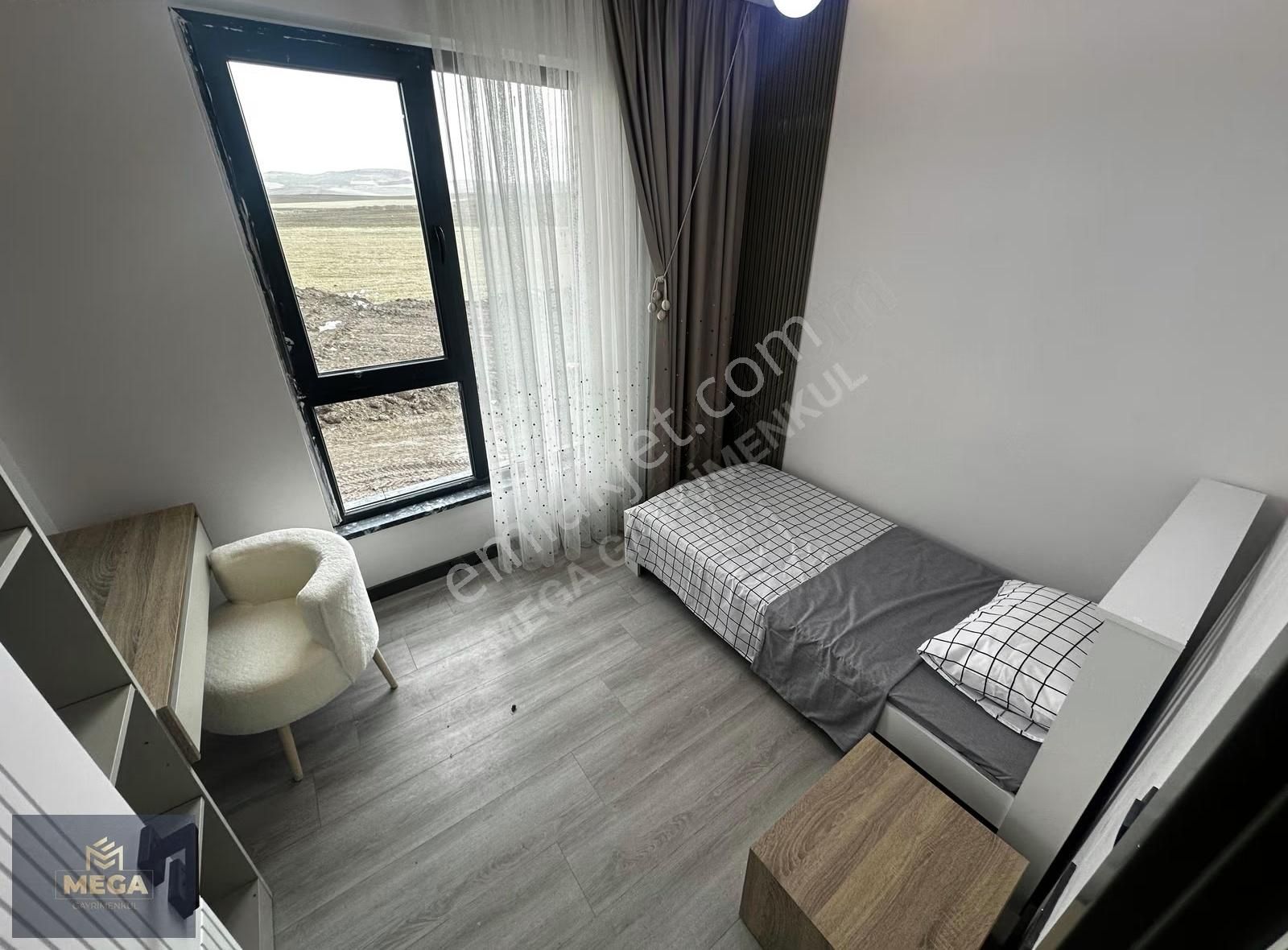 Mega'dan Site İçerisinde Esenboga Ve Yıldırım Beyazıt Üni.3 Dk - Görsel 14