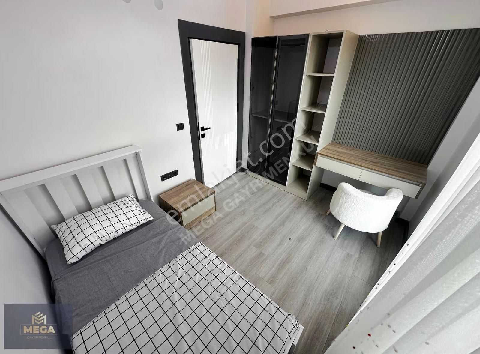 Mega'dan Site İçerisinde Esenboga Ve Yıldırım Beyazıt Üni.3 Dk - Görsel 4