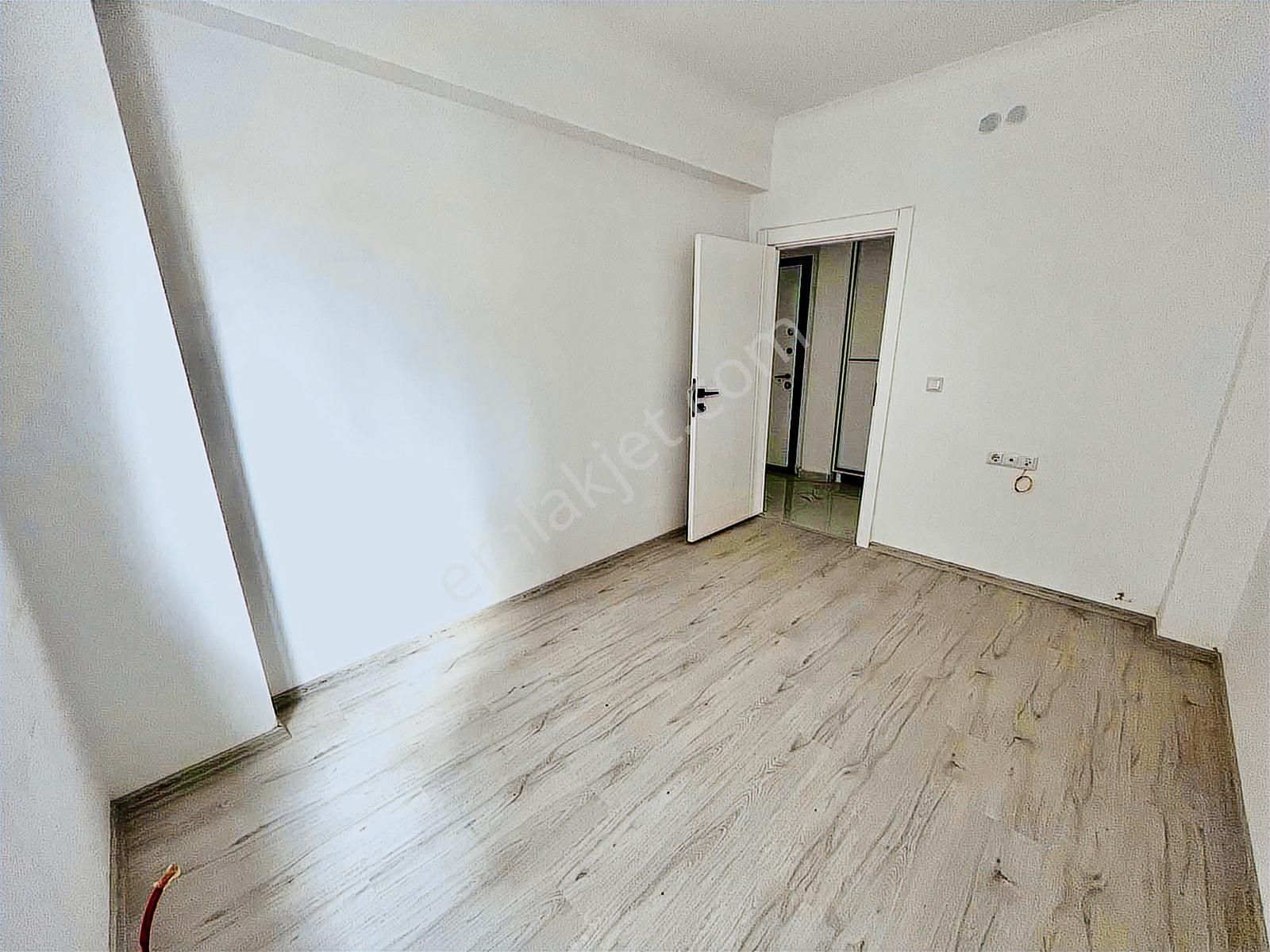 Avantaj Emlak'tan Kıbrısköy'de Sıfır Yapılı 2+1 Geniş Daire - Görsel 12