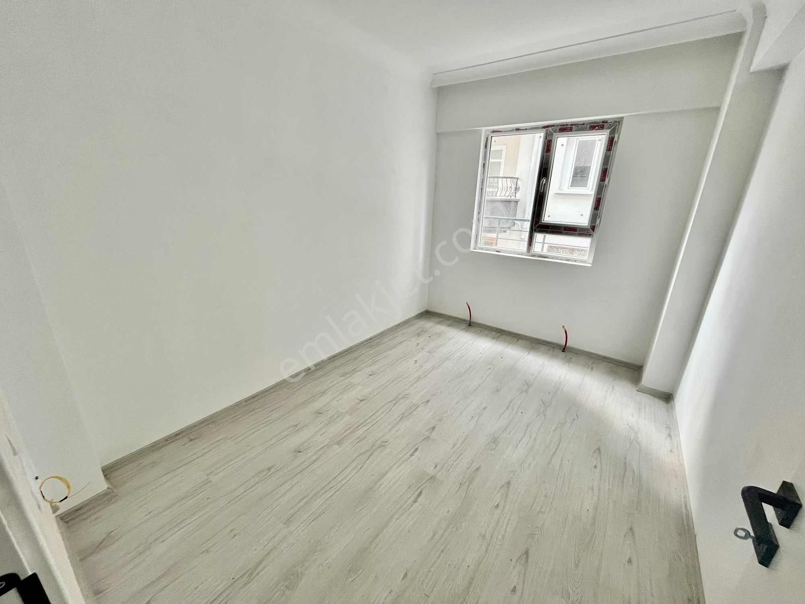 Avantaj Emlak'tan Kıbrısköy'de Sıfır Yapılı 2+1 Geniş Daire - Görsel 11