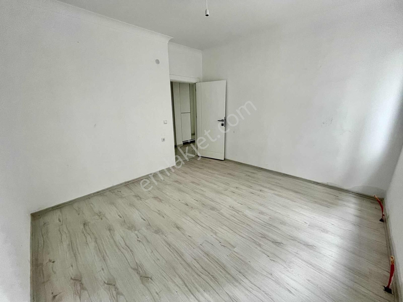 Avantaj Emlak'tan Kıbrısköy'de Sıfır Yapılı 2+1 Geniş Daire - Görsel 4