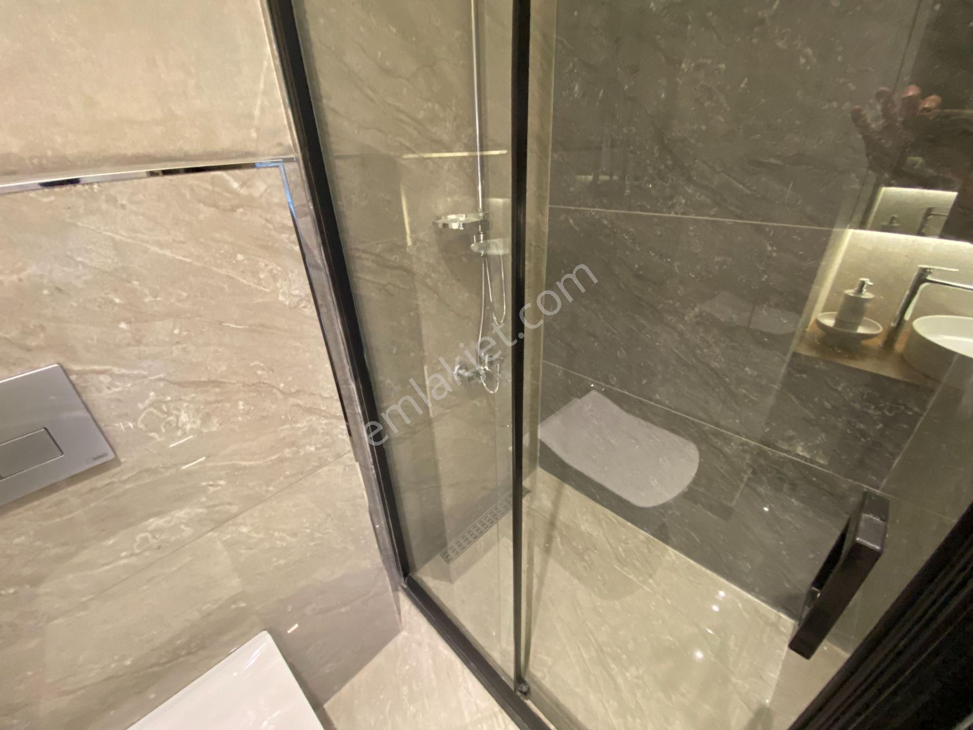 Gökçe Emlak'tan Sarayda En Prestijli Sitede Şık Tasarım Lüx 1+1 - Görsel 18