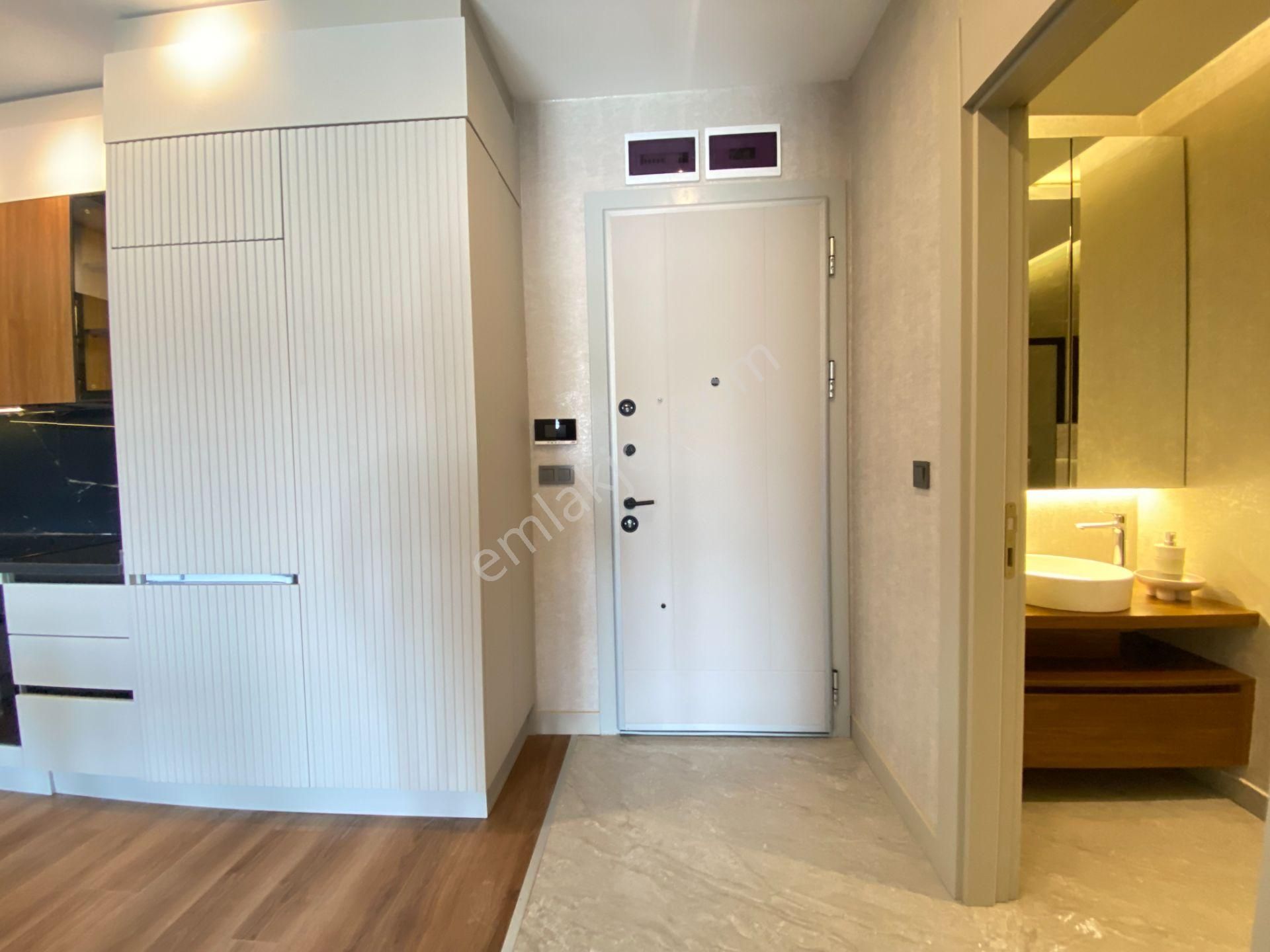 Gökçe Emlak'tan Sarayda En Prestijli Sitede Şık Tasarım Lüx 1+1 - Görsel 17