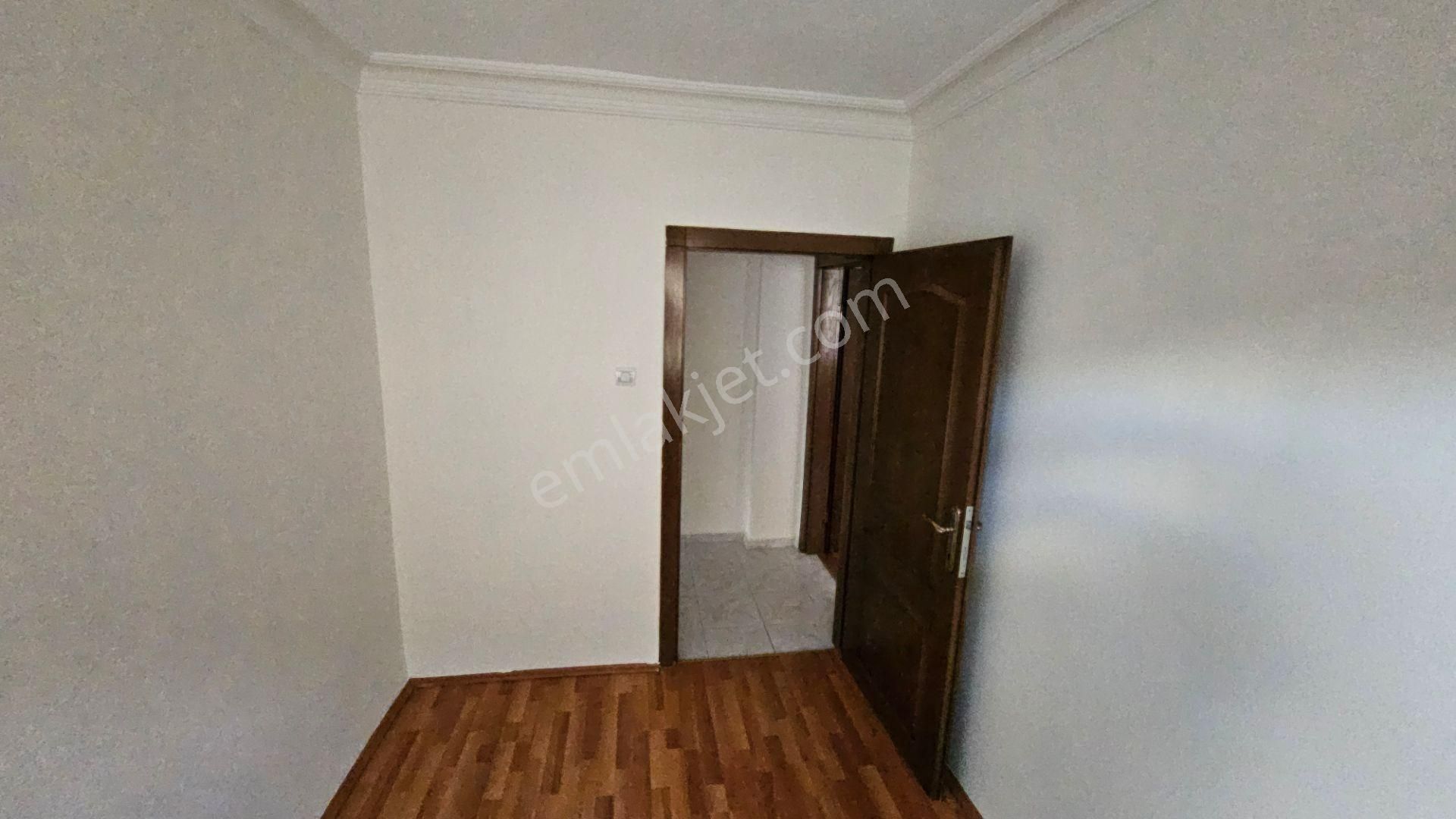 Kent Emlak'tan Tuzluçayırda 3. Katta 3+1 Full Yapılı Bağımsız Salon Kiralık Daire - Görsel 17