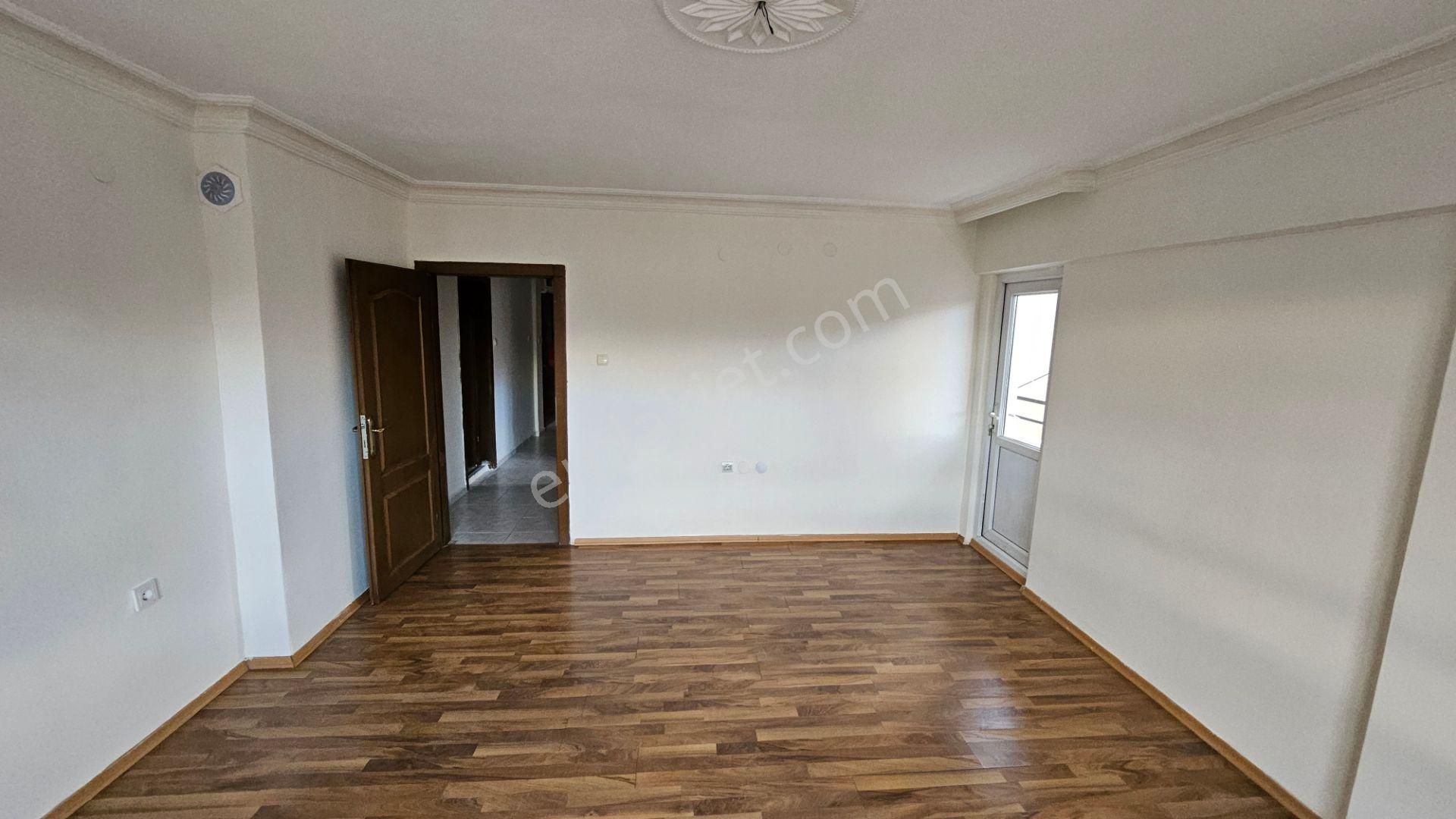 Kent Emlak'tan Tuzluçayırda 3. Katta 3+1 Full Yapılı Bağımsız Salon Kiralık Daire - Görsel 2