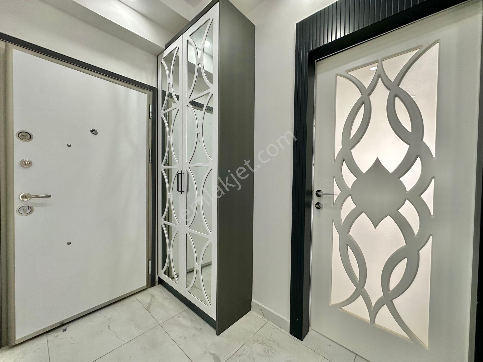 ⭐ay Emlak'tan⭐akçay'da Ön Cephe Arakat Kapalı Otoparklı Ebeveyn Banyolu Satılık 2+1 Lüks Daire - Görsel 32