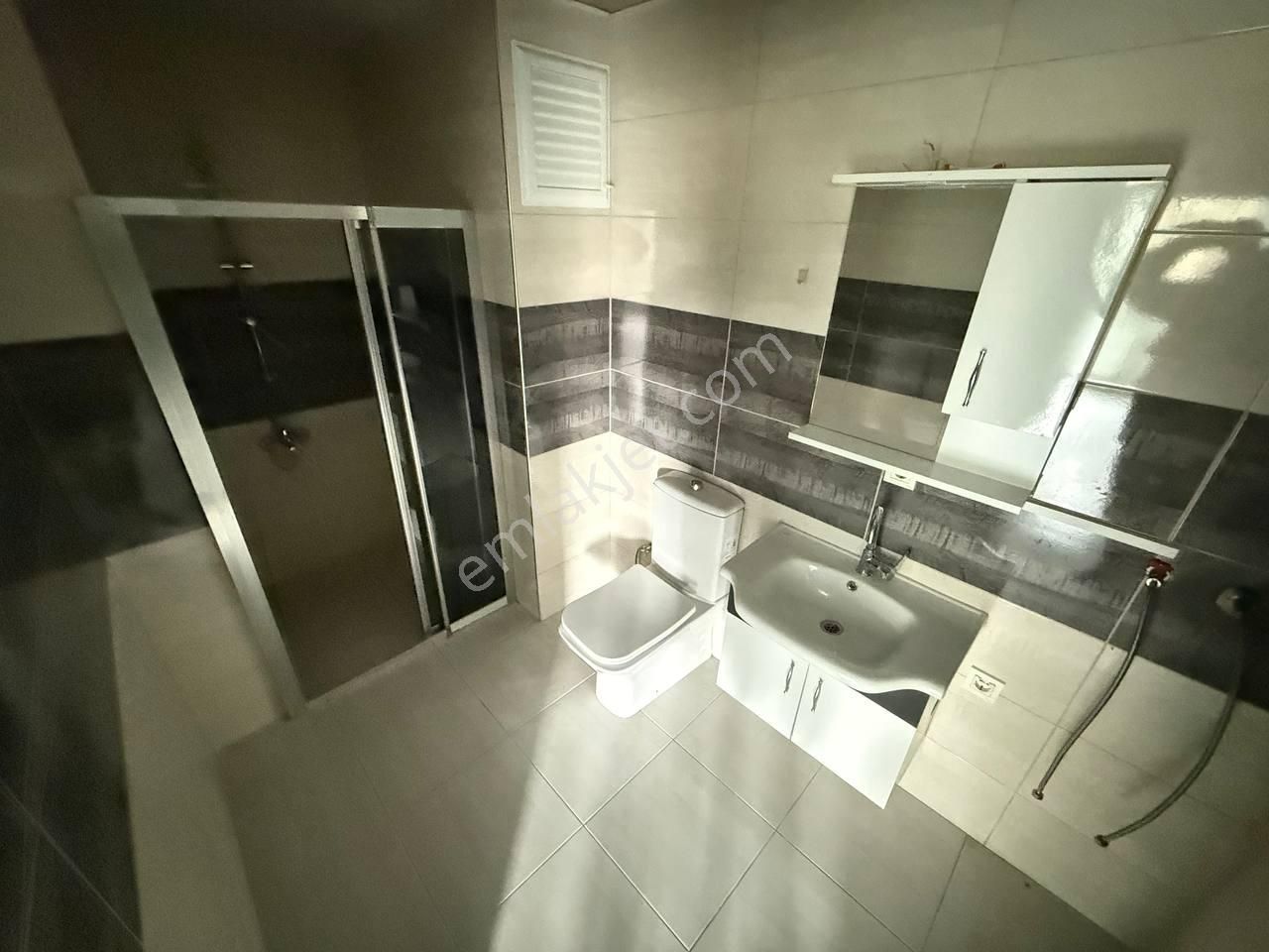 Uytundan Kadıköyde Kapalı Mutfaklı Geniş 1+1 Satılık Lüks Daire - Görsel 25