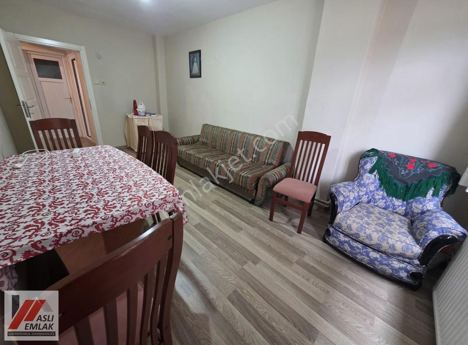 Aslı Emlaktan %37 Hisseli Toprak Tapulu Ara Kat Daire - Görsel 12