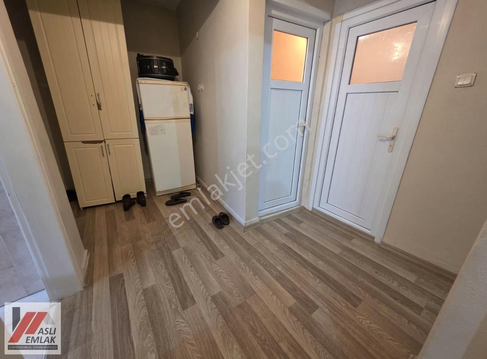 Aslı Emlaktan %37 Hisseli Toprak Tapulu Ara Kat Daire - Görsel 14