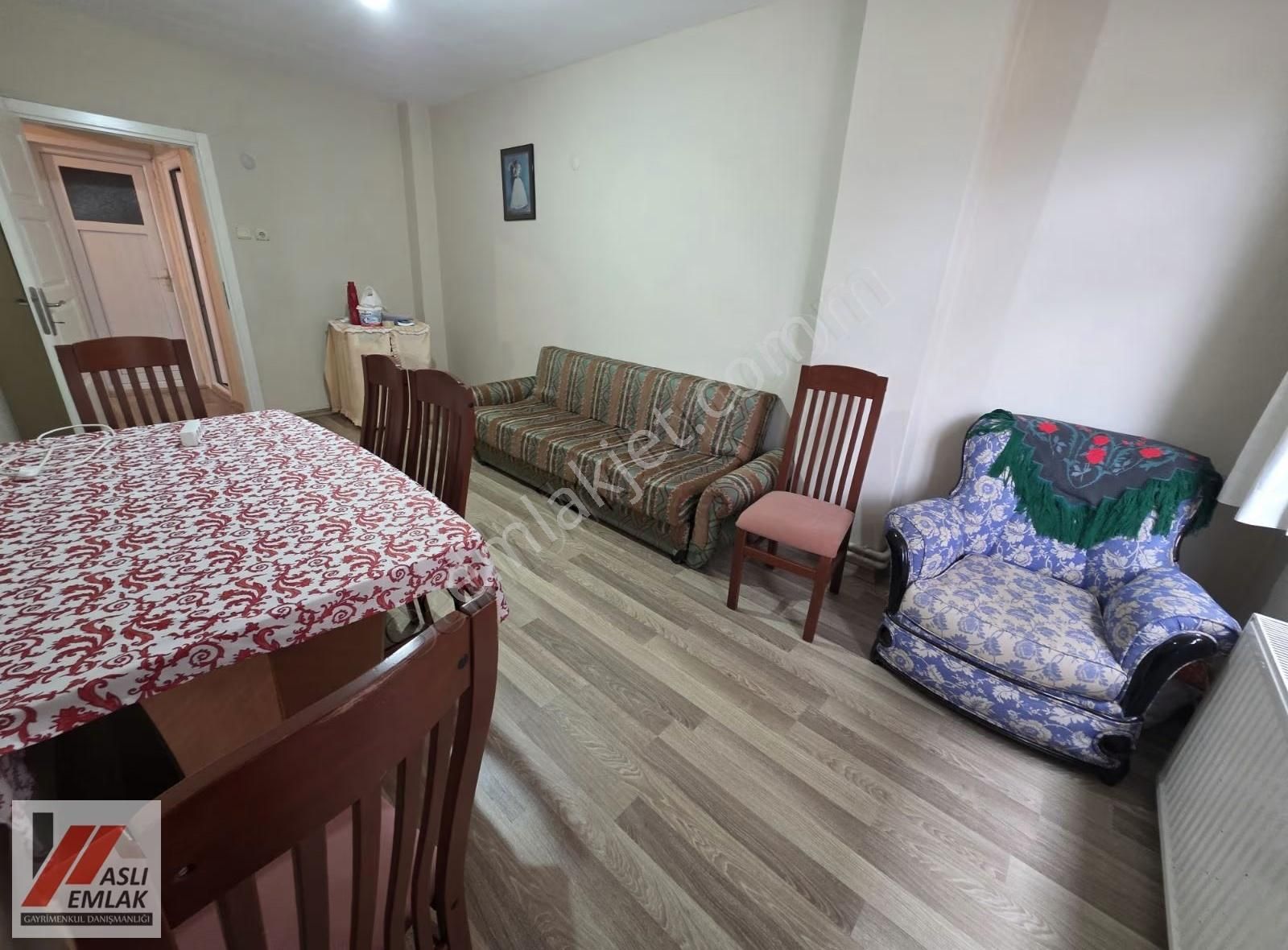 Aslı Emlaktan %37 Hisseli Toprak Tapulu Ara Kat Daire - Görsel 34