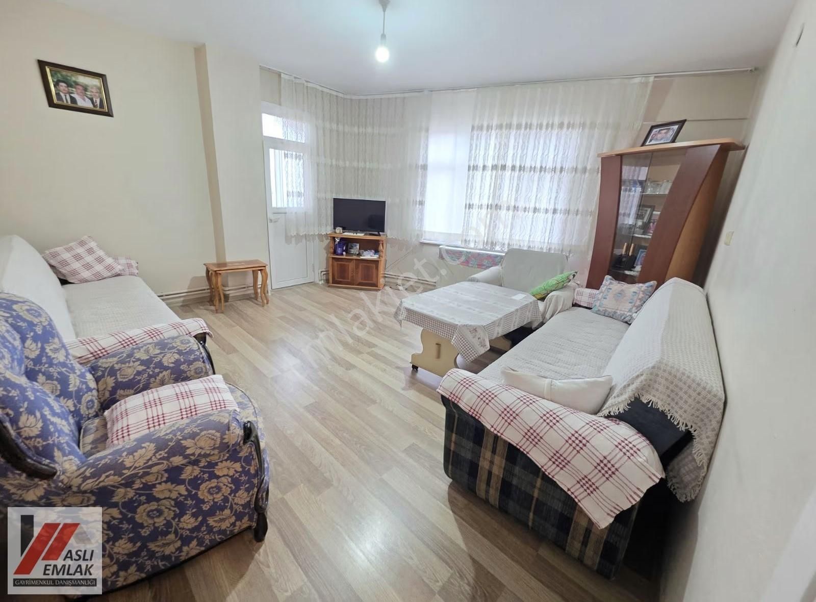 Aslı Emlaktan %37 Hisseli Toprak Tapulu Ara Kat Daire - Görsel 31