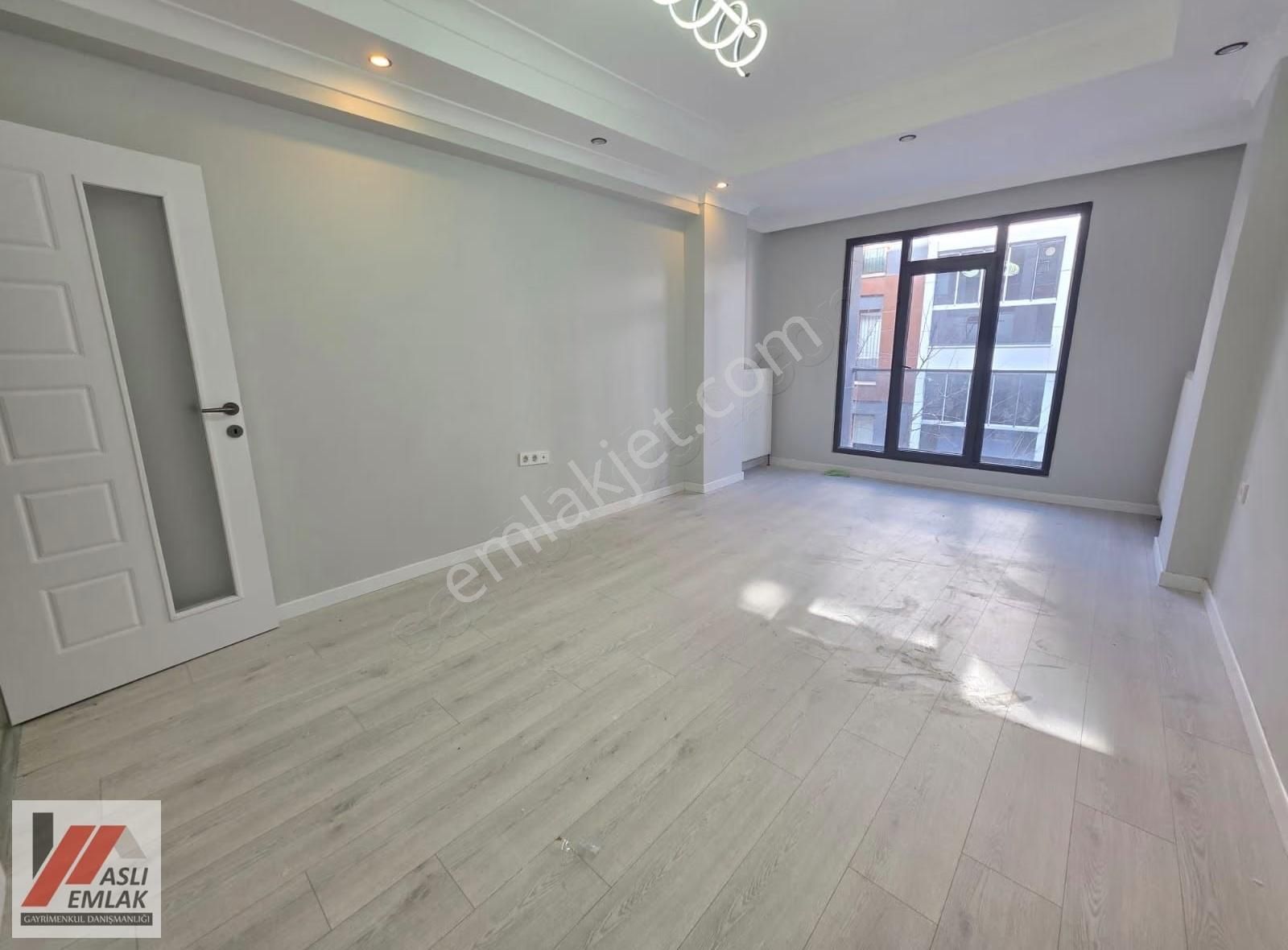 Aslı Emlak'tan 2+1 Asansörlü Kat 1 - Görsel 3