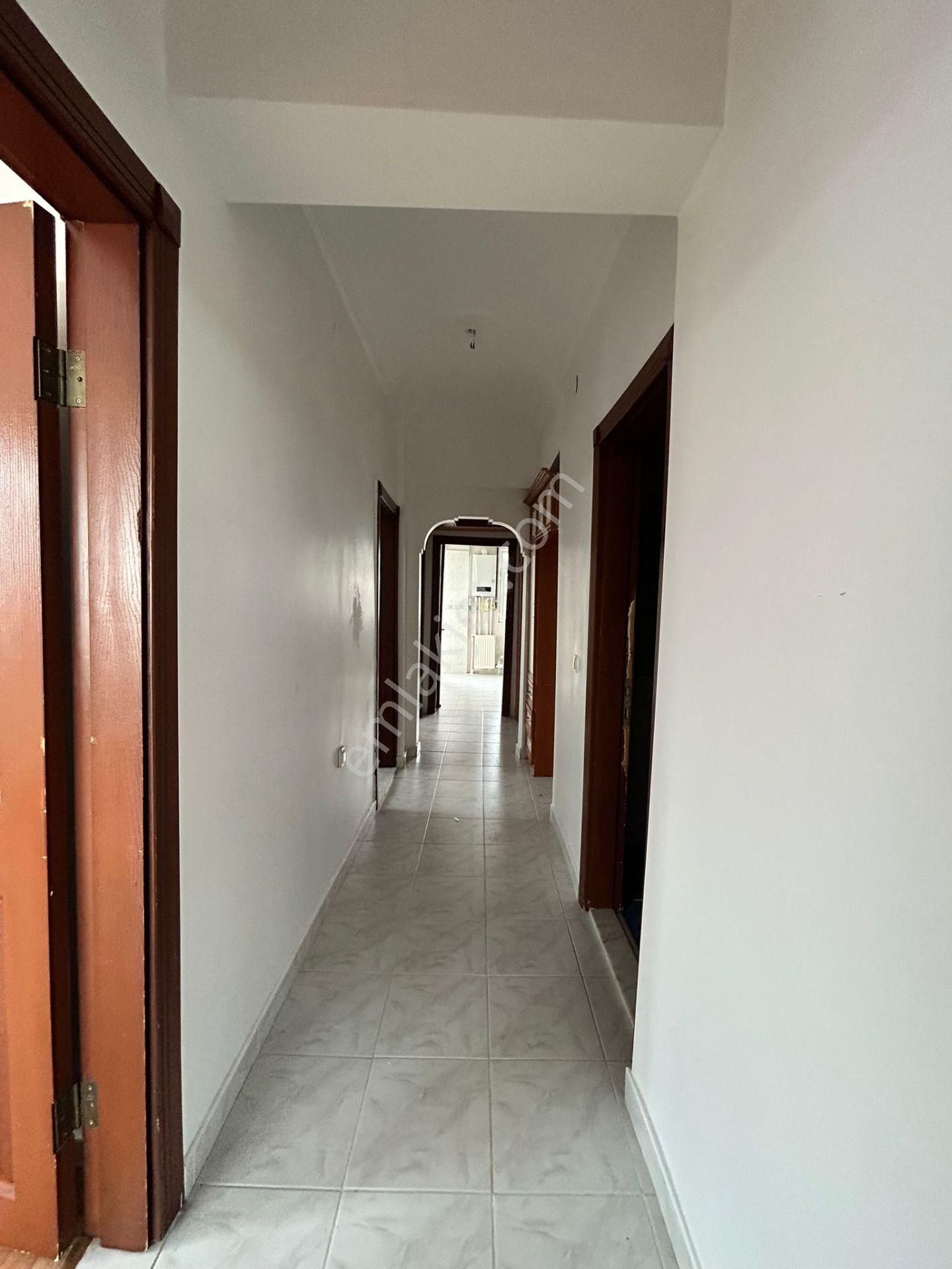 Polat Live Emlak’tan | Batıkent Kentkoop’ta 110 M² Net 3+1 Kiralık Daire - Görsel 9