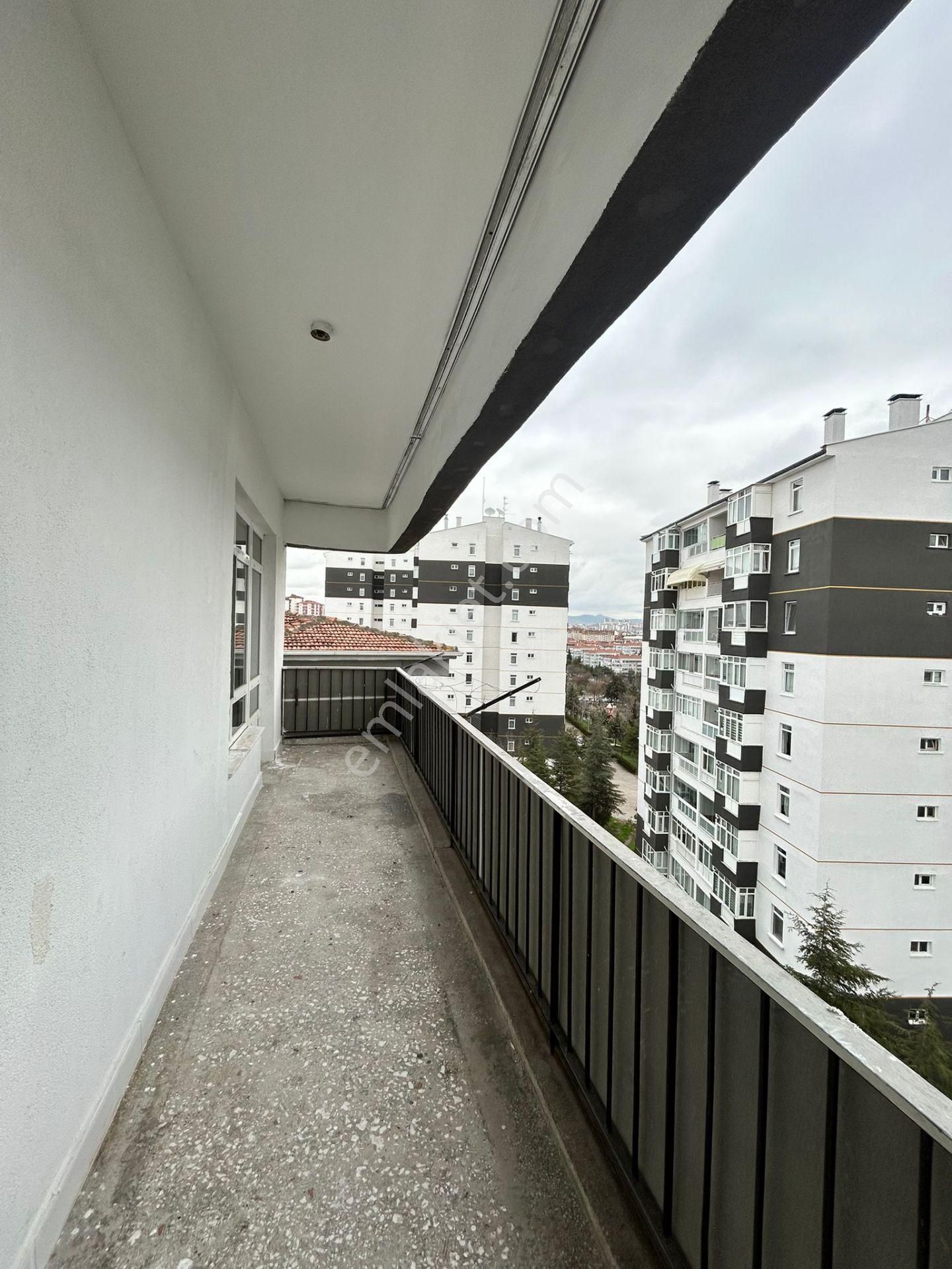 Polat Live Emlak’tan | Batıkent Kentkoop’ta 110 M² Net 3+1 Kiralık Daire - Görsel 16