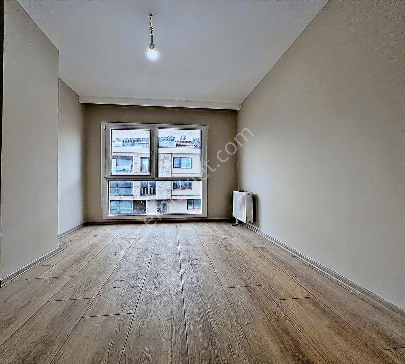 Beylikdüzü West Marina'ya Komşu Site İçerisi'nde Geniş 3+1 Daire - Görsel 14