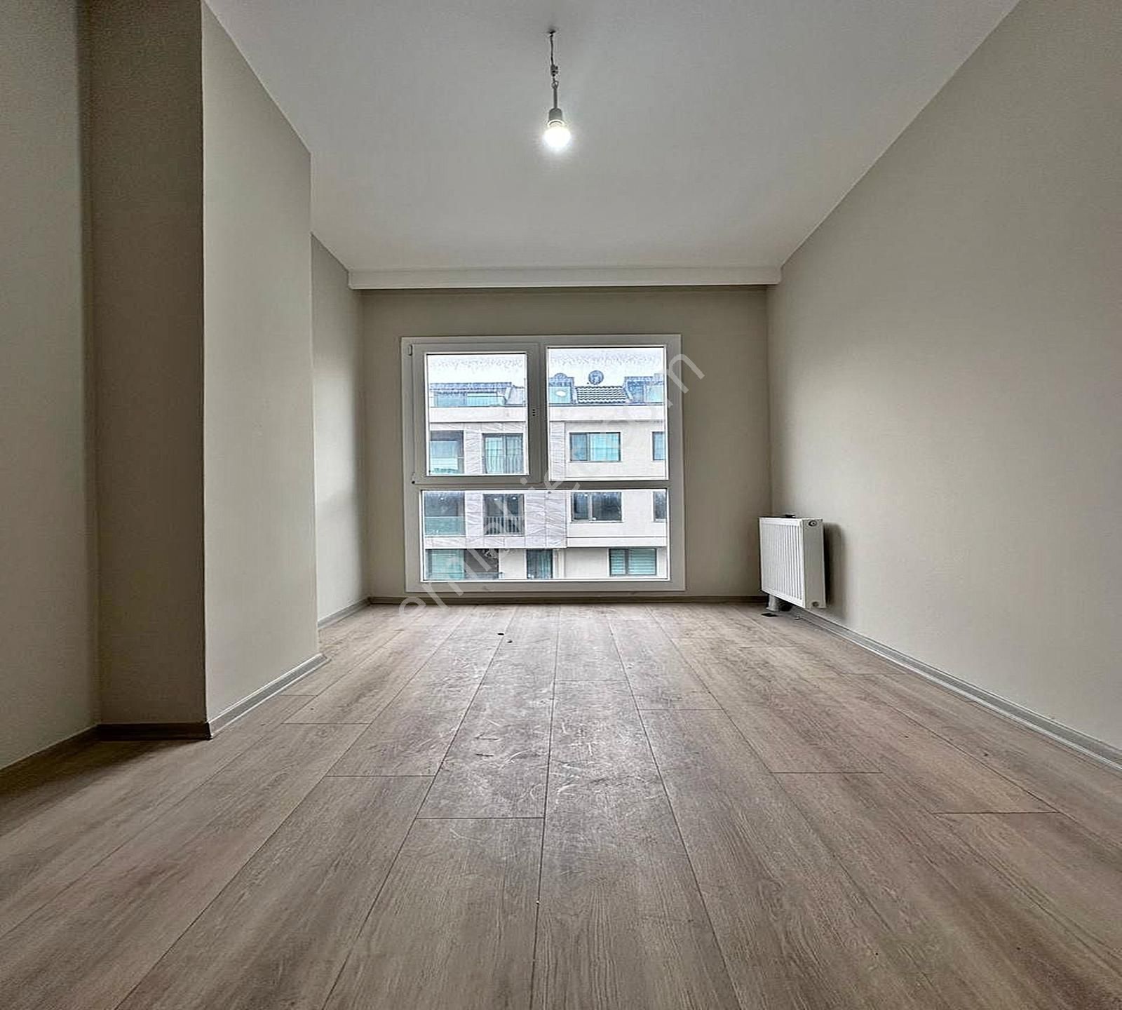 Beylikdüzü West Marina'ya Komşu Site İçerisi'nde Geniş 3+1 Daire - Görsel 24