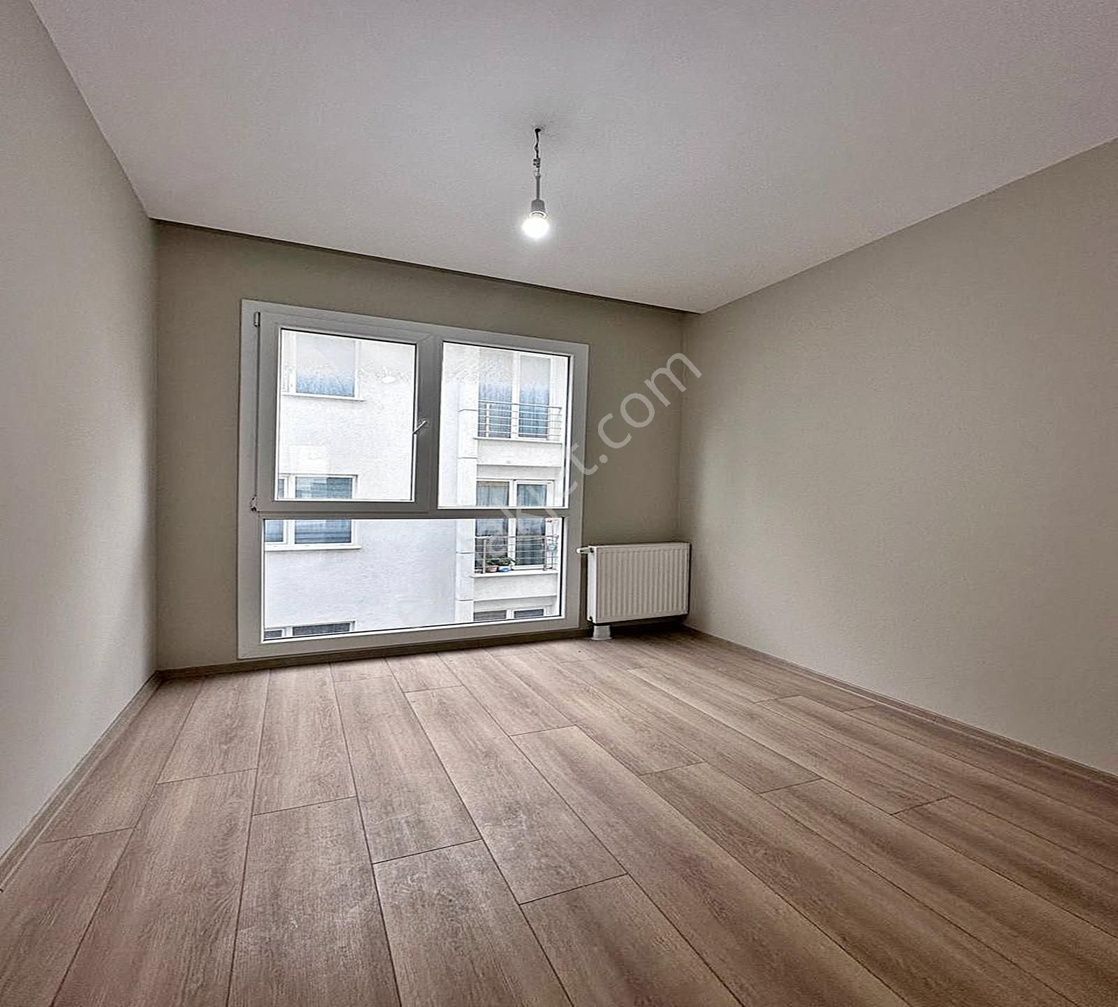 Beylikdüzü West Marina'ya Komşu Site İçerisi'nde Geniş 3+1 Daire - Görsel 17