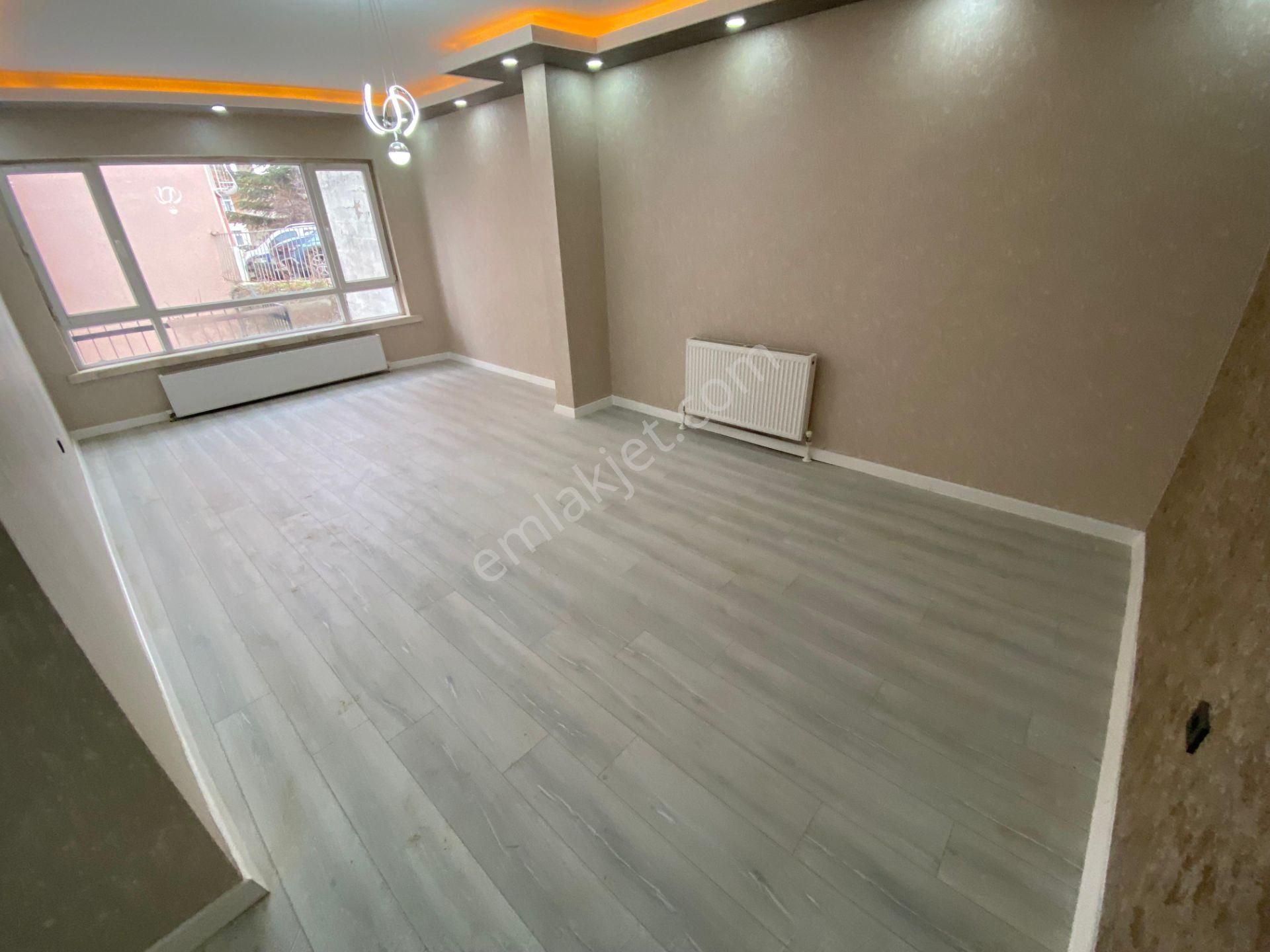 Tepebaşı Mahallesinde Bağımsız Full Yapılı E.banyolu Satılık Daire - Görsel 4