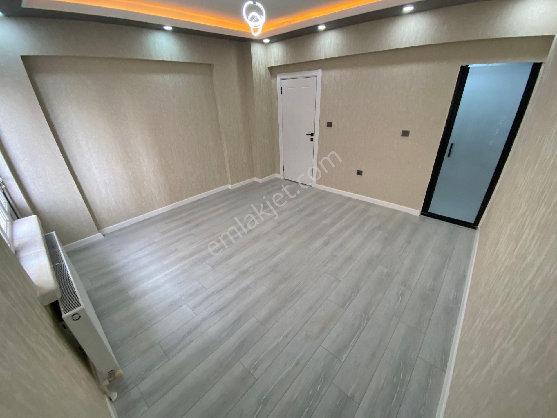 Tepebaşı Mahallesinde Bağımsız Full Yapılı E.banyolu Satılık Daire - Görsel 12