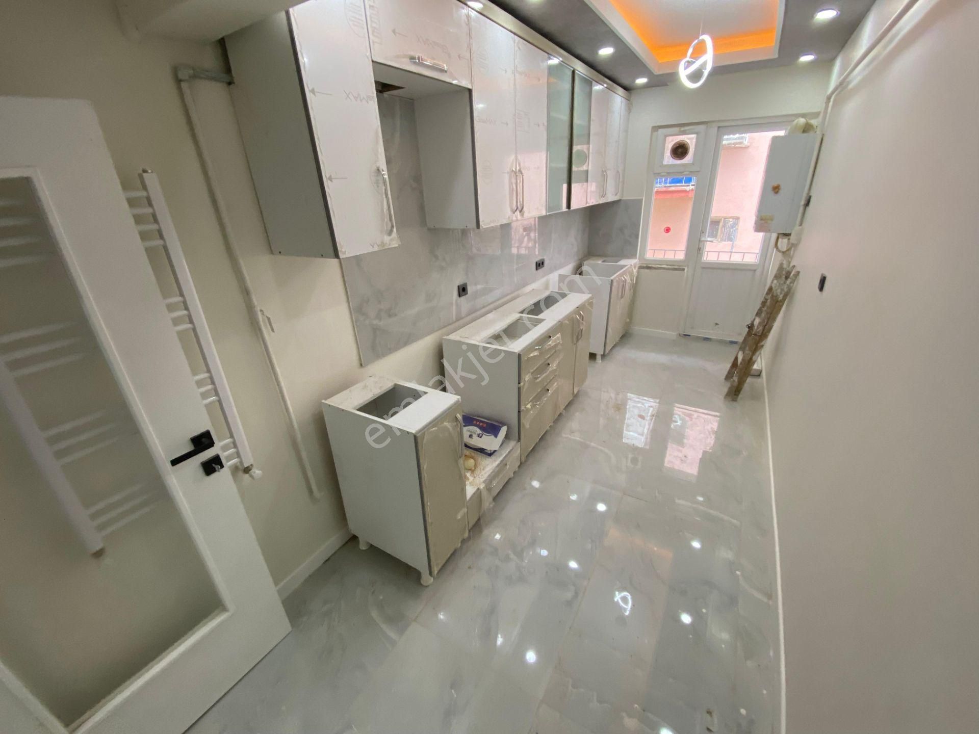 Tepebaşı Mahallesinde Bağımsız Full Yapılı E.banyolu Satılık Daire - Görsel 10