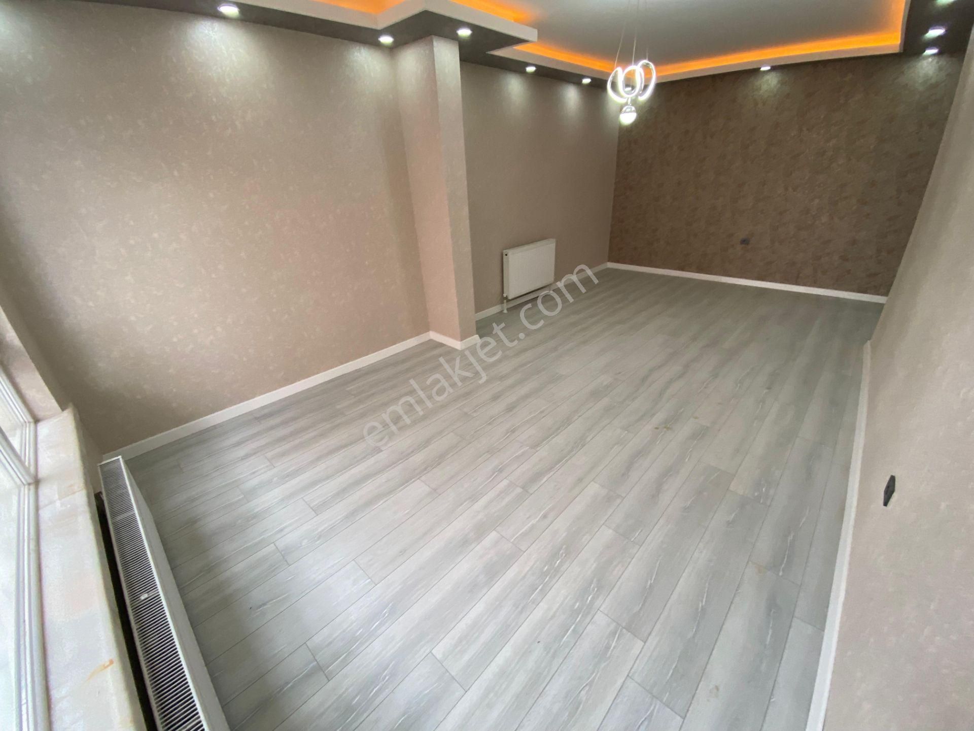 Tepebaşı Mahallesinde Bağımsız Full Yapılı E.banyolu Satılık Daire - Görsel 3