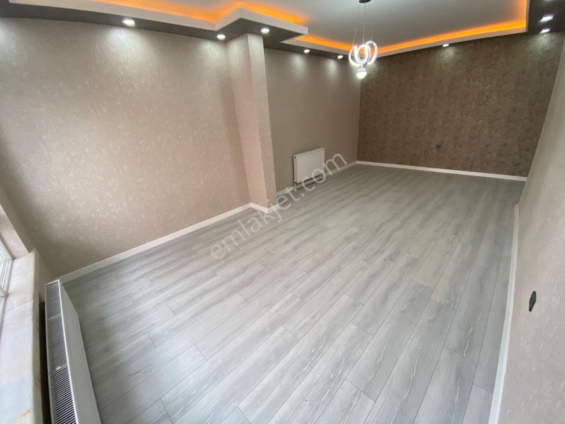 Tepebaşı Mahallesinde Bağımsız Full Yapılı E.banyolu Satılık Daire - Görsel 2