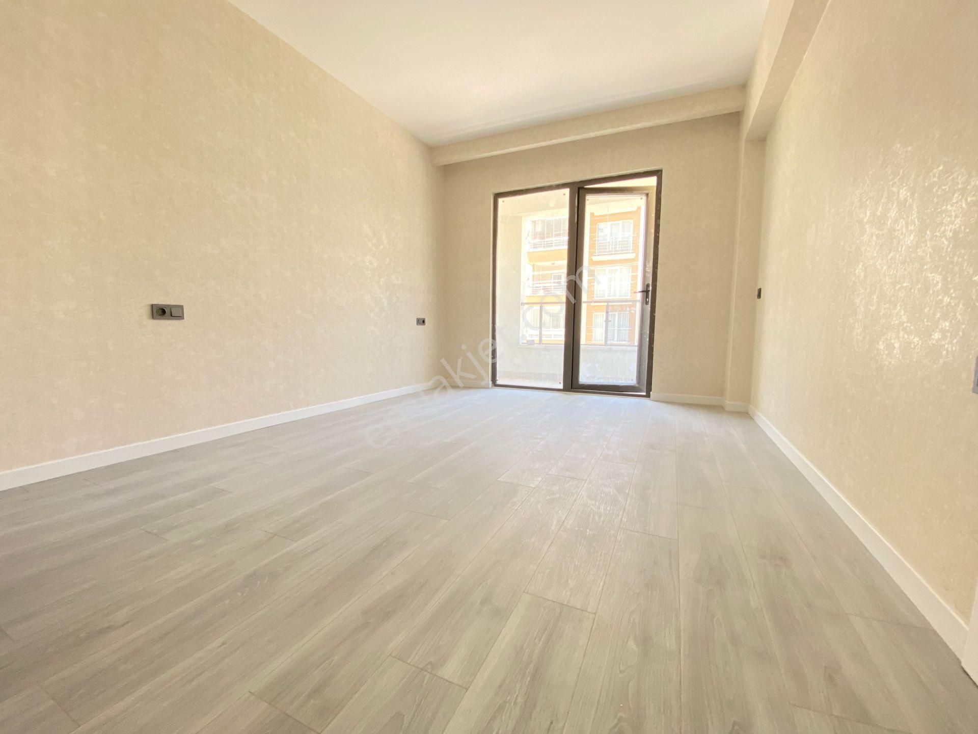 Gökçe Emlak'tan Sarayda Tam Merkezde Sıfır Ultralüx Daire - Görsel 23