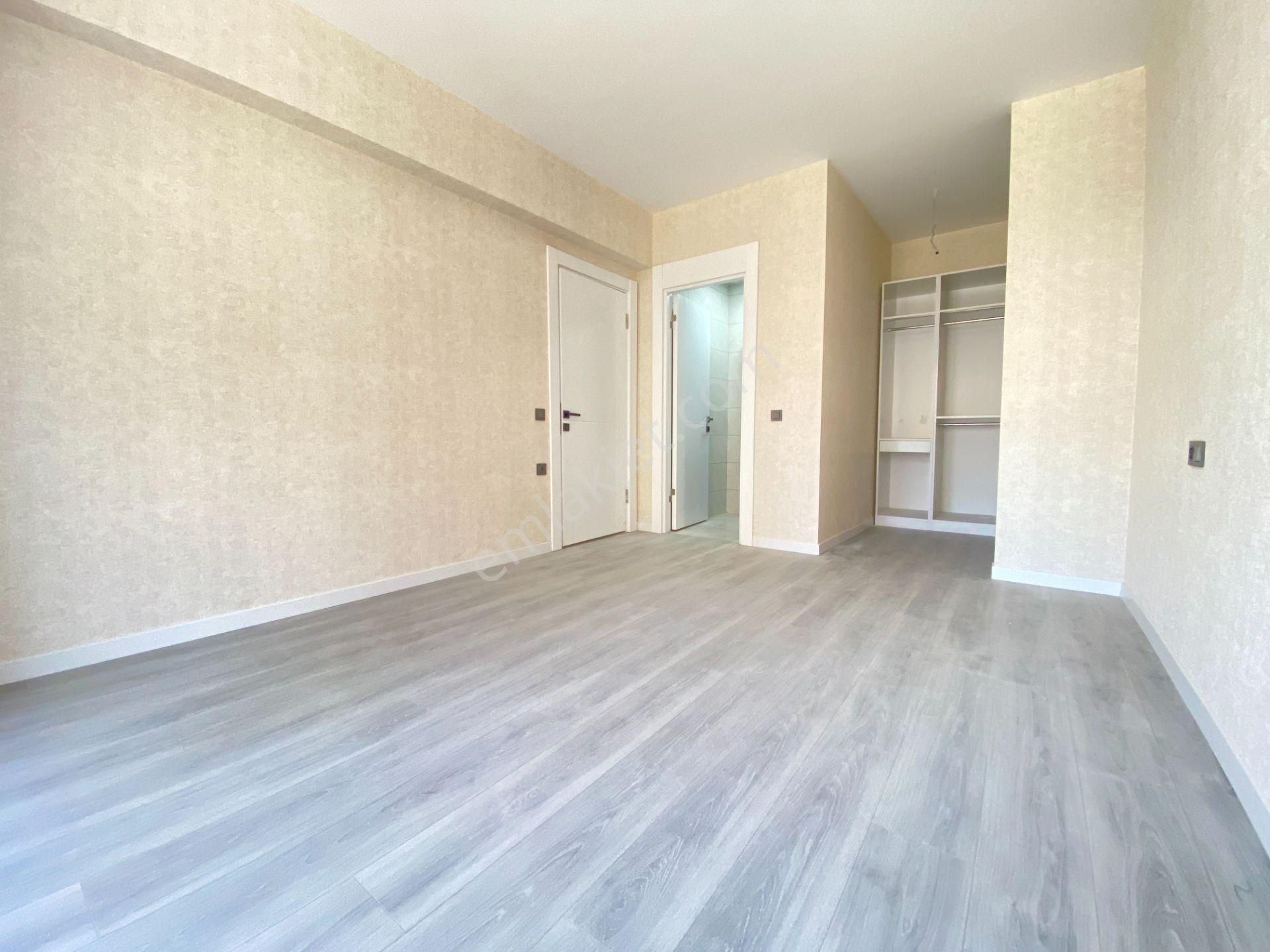 Gökçe Emlak'tan Sarayda Tam Merkezde Sıfır Ultralüx Daire - Görsel 20