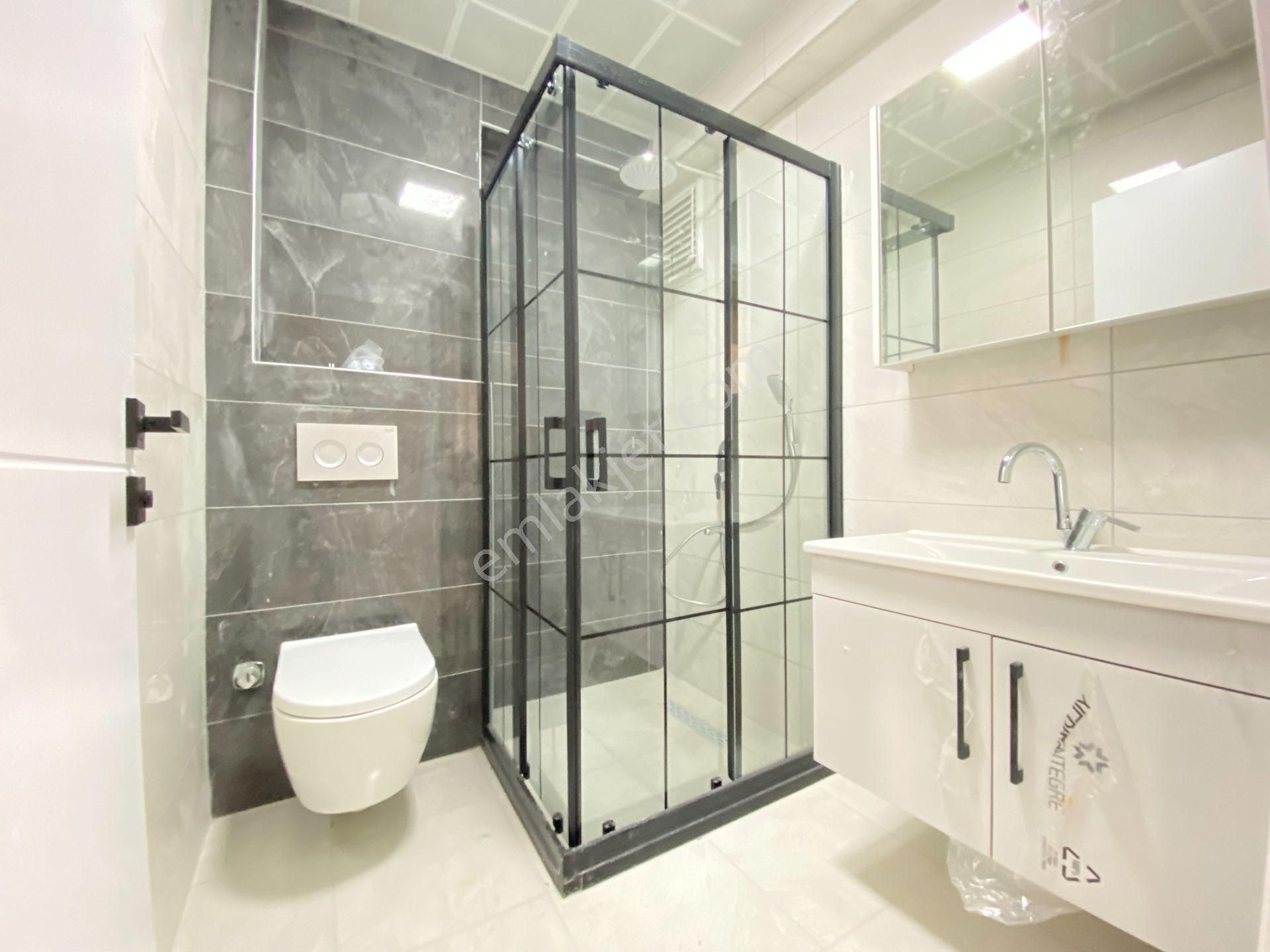 Gökçe Emlak'tan Sarayda Tam Merkezde Sıfır Ultralüx Daire - Görsel 17