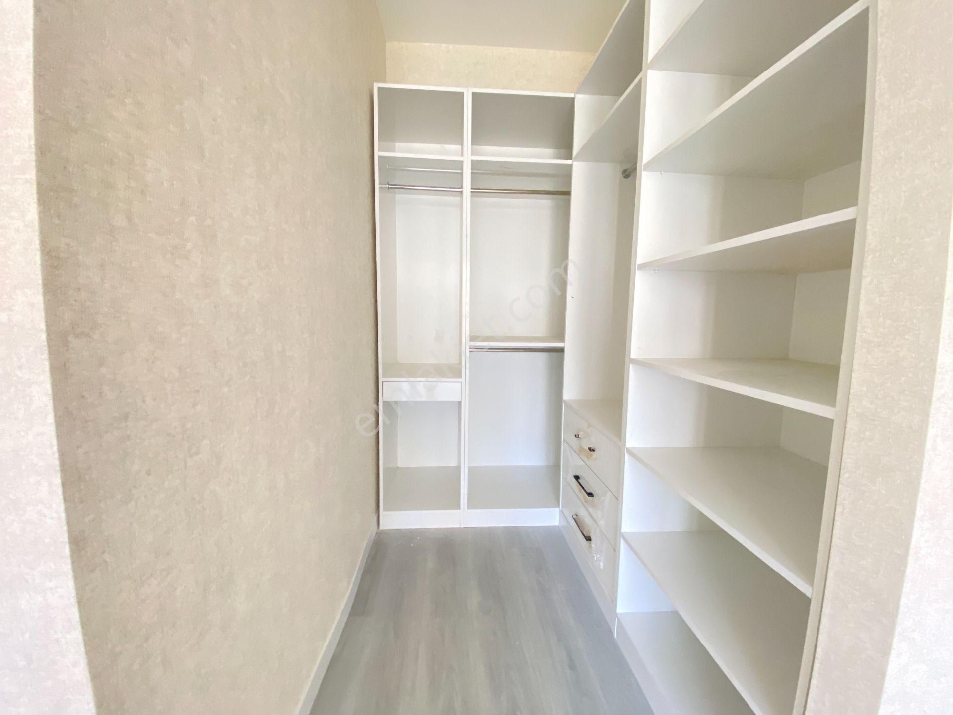 Gökçe Emlak'tan Sarayda Tam Merkezde Sıfır Ultralüx Daire - Görsel 21