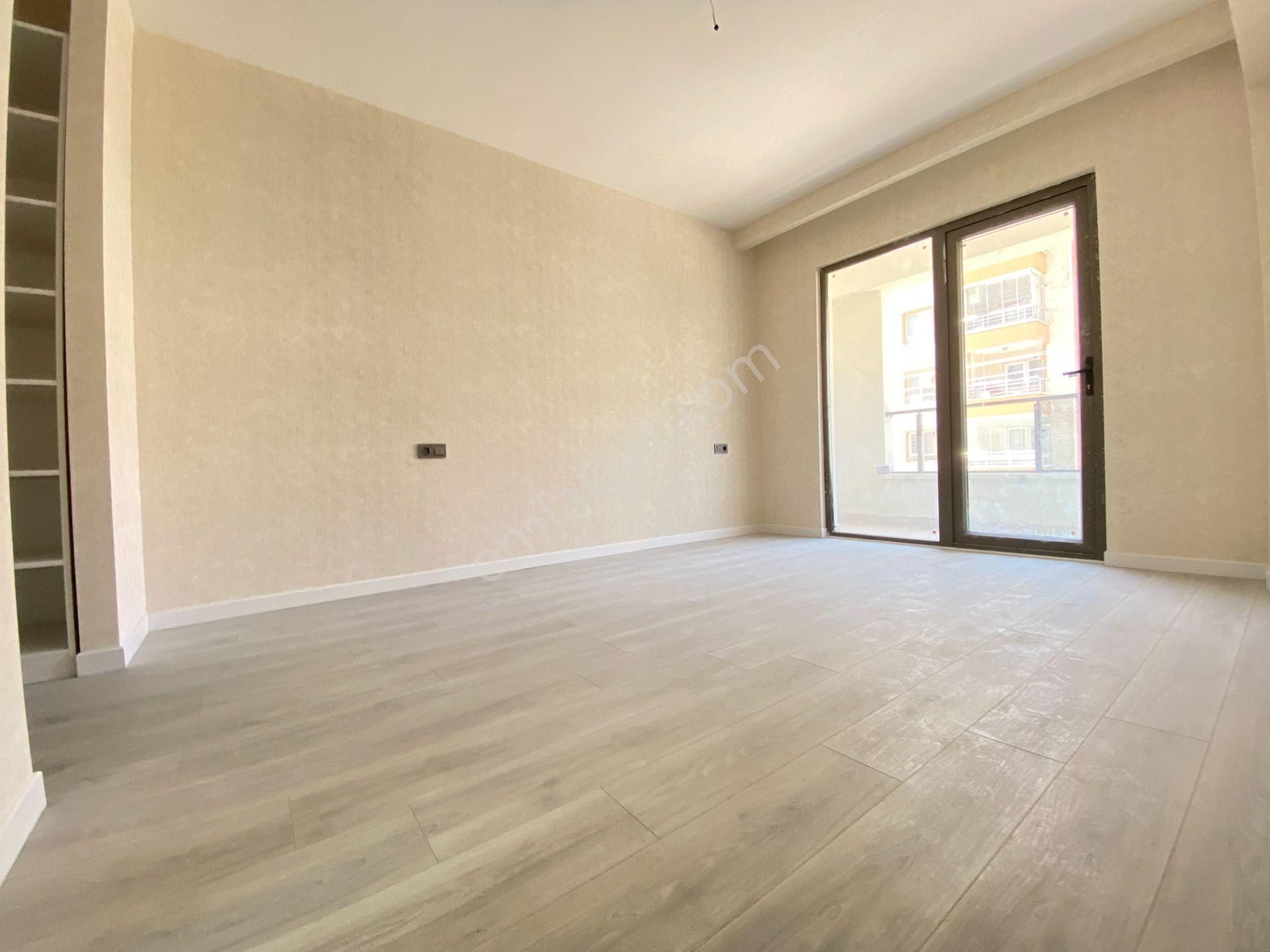 Gökçe Emlak'tan Sarayda Tam Merkezde Sıfır Ultralüx Daire - Görsel 18