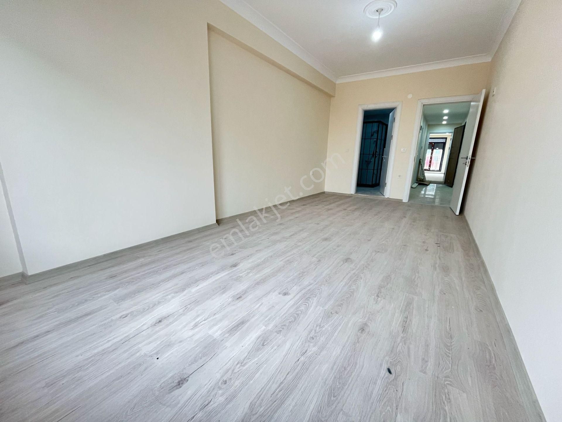 Yusuf Emlaktan Satılık Daire Kartaltepede 2 Katta - Görsel 14