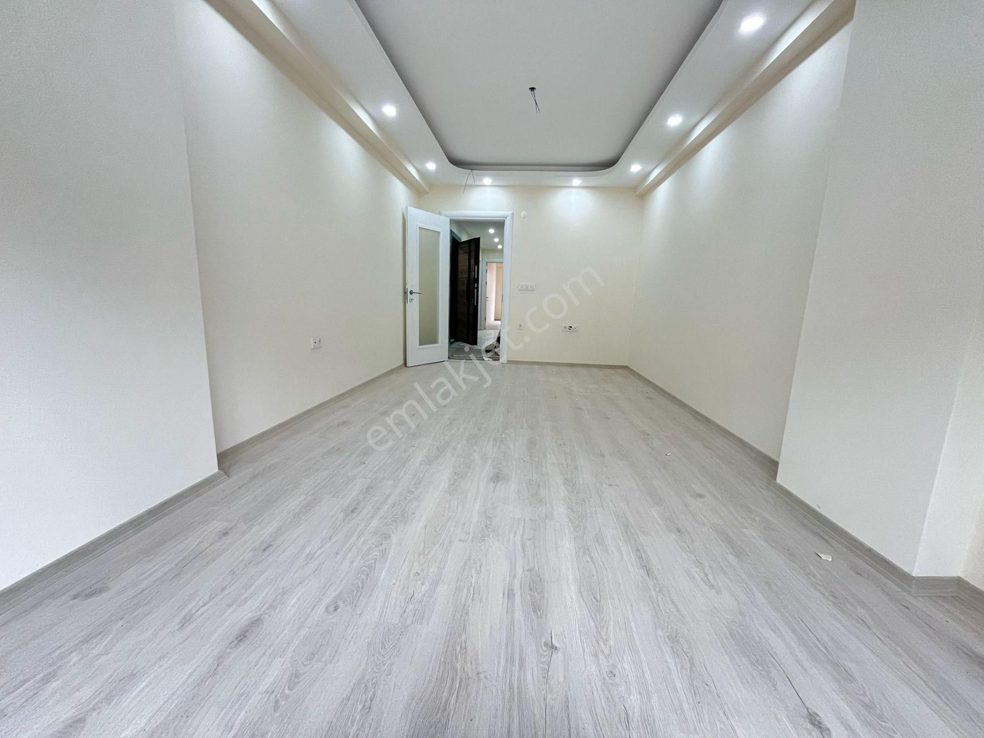 Yusuf Emlaktan Satılık Daire Kartaltepede 2 Katta - Görsel 12