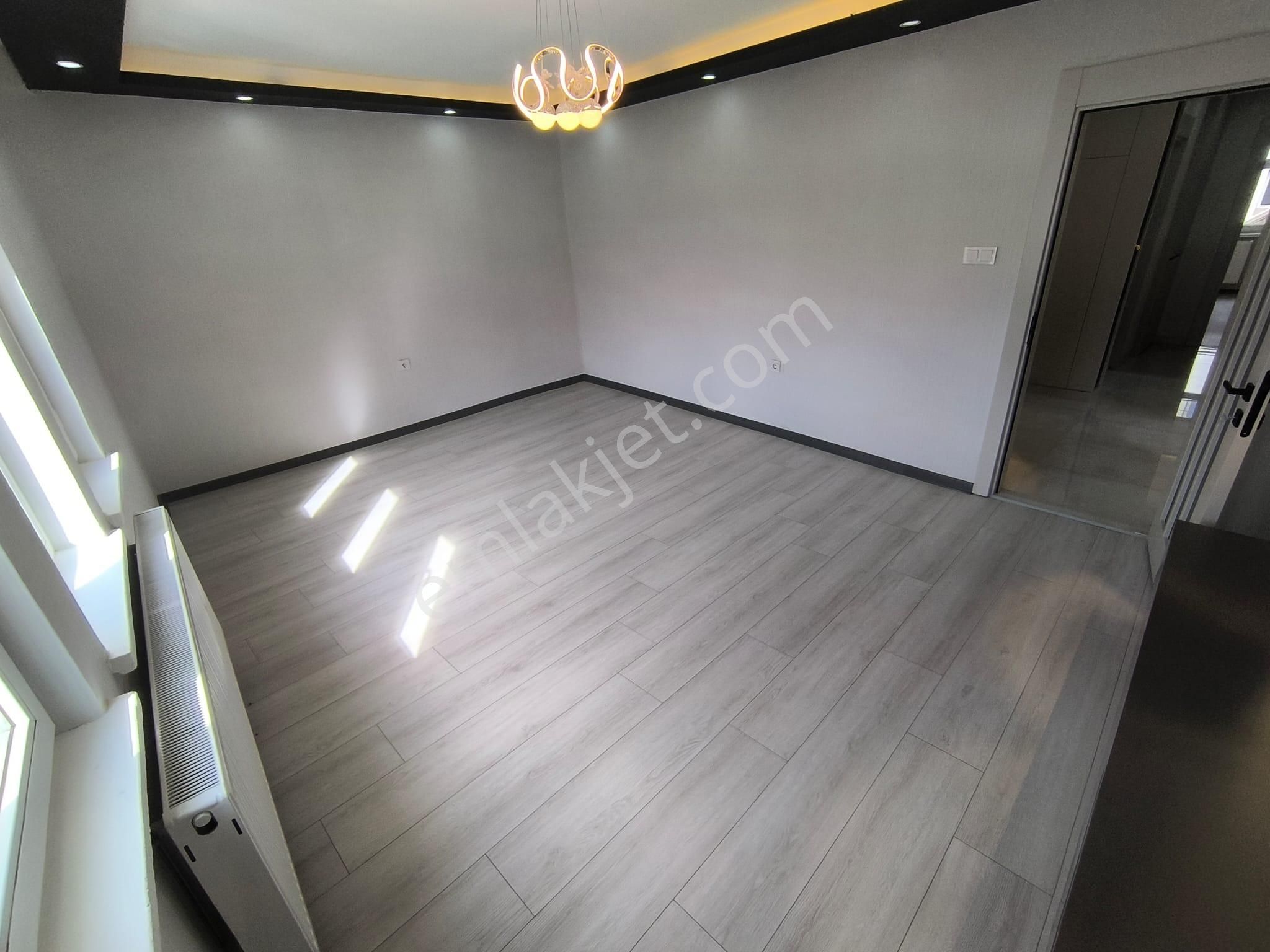 Sincan Ahievran Mah Öncephe 1.arakat Salonbagımsız Satılık Daire - Görsel 11