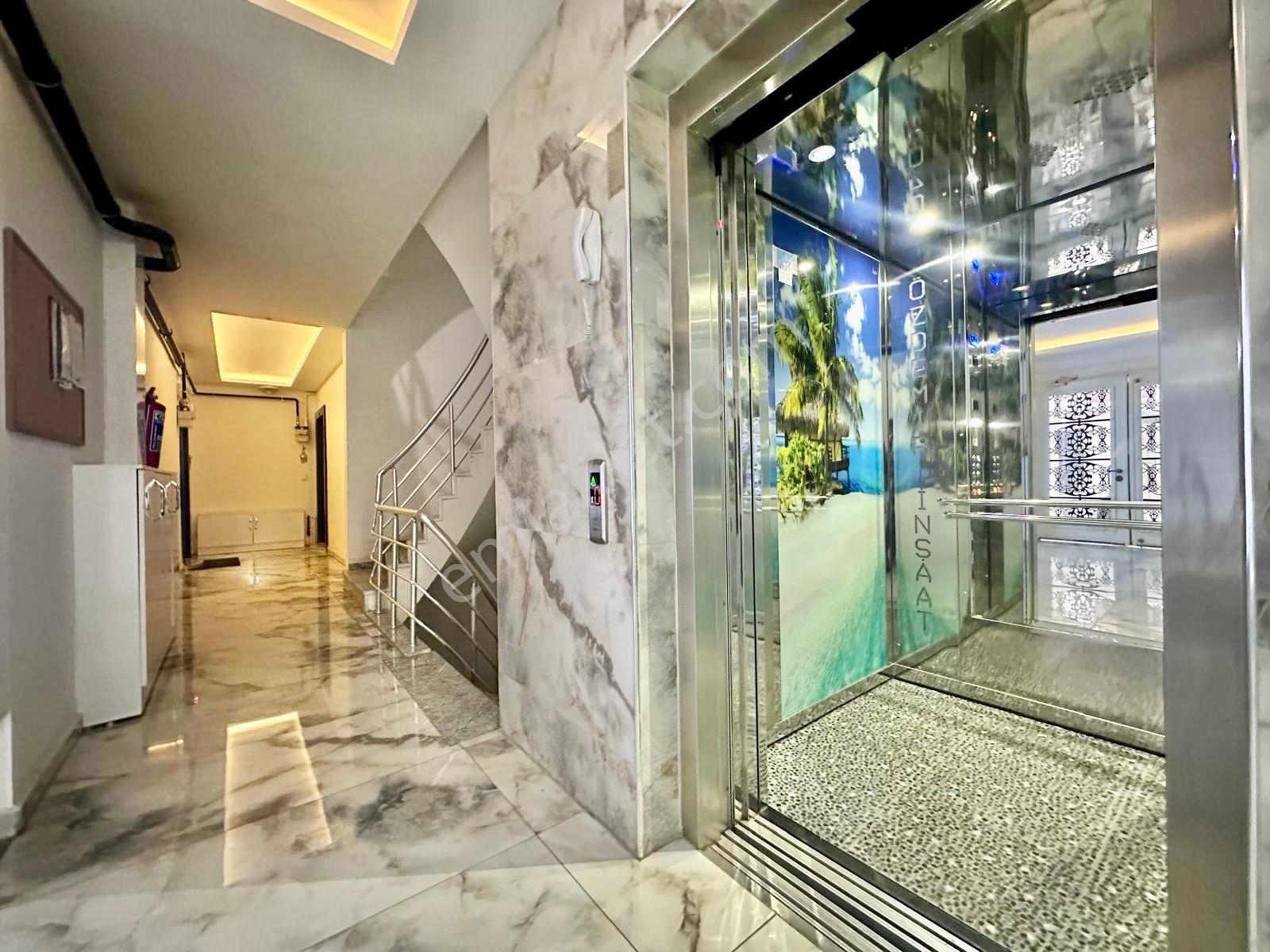 ꧁akçay Ay Emlaktan꧂doktorlar Sitesine Yakın Ayrı Mutfak Kombili Ultra Lüx Satılık 2+1 Daire - Görsel 32