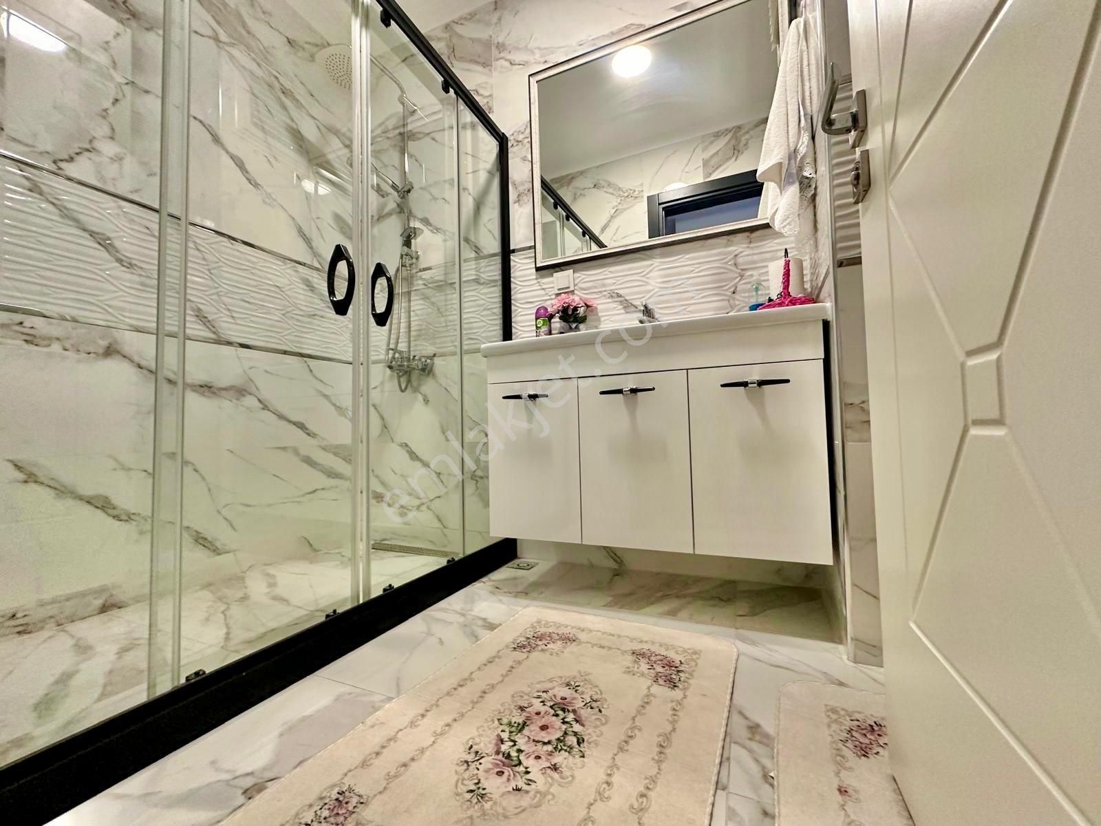 ꧁akçay Ay Emlaktan꧂doktorlar Sitesine Yakın Ayrı Mutfak Kombili Ultra Lüx Satılık 2+1 Daire - Görsel 10