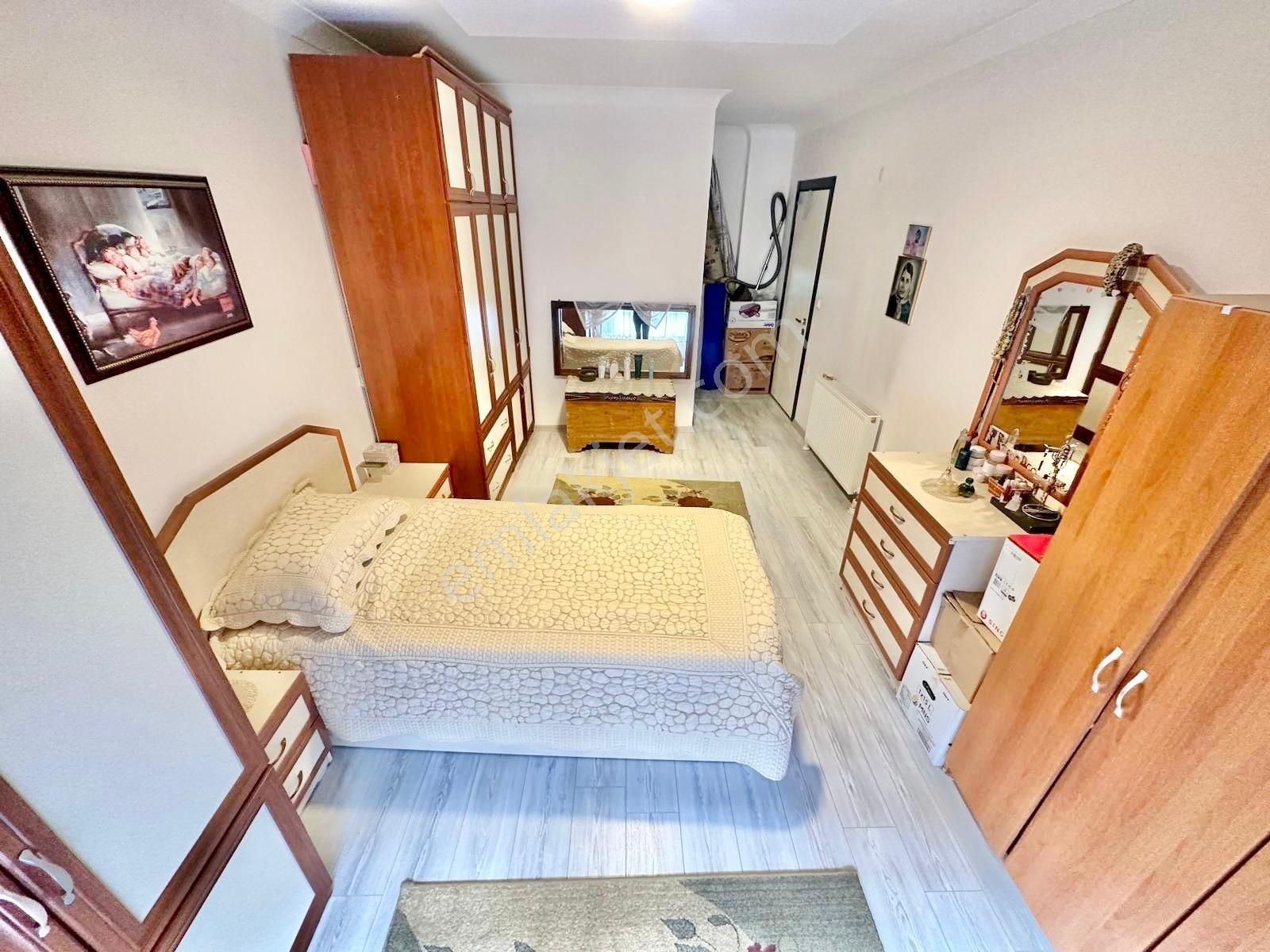 ꧁akçay Ay Emlaktan꧂doktorlar Sitesine Yakın Ayrı Mutfak Kombili Ultra Lüx Satılık 2+1 Daire - Görsel 16