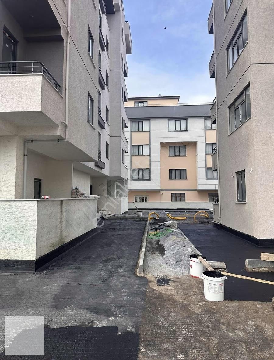 Site İçerisinde 3 + 1 Daire - Görsel 14