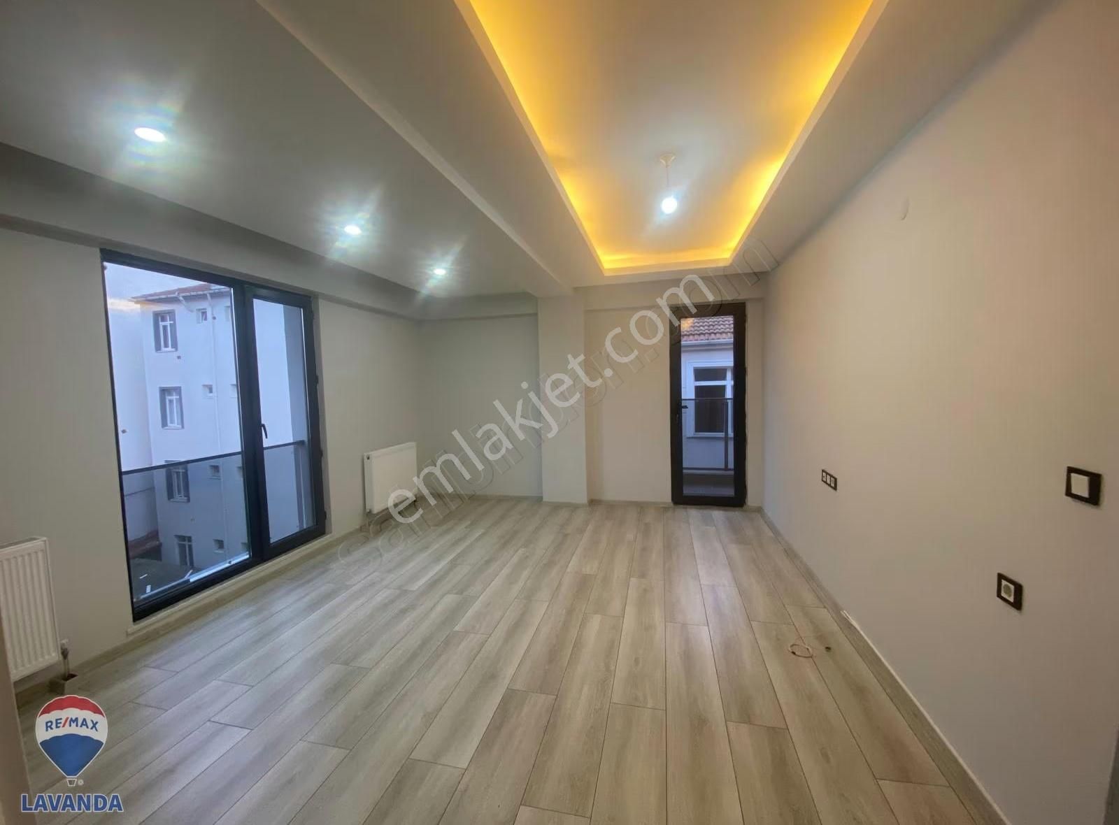 Remax Lavandadan Tekirdağ Çorlu Nusratiye Mahallesi 1+1 Daire - Görsel 6