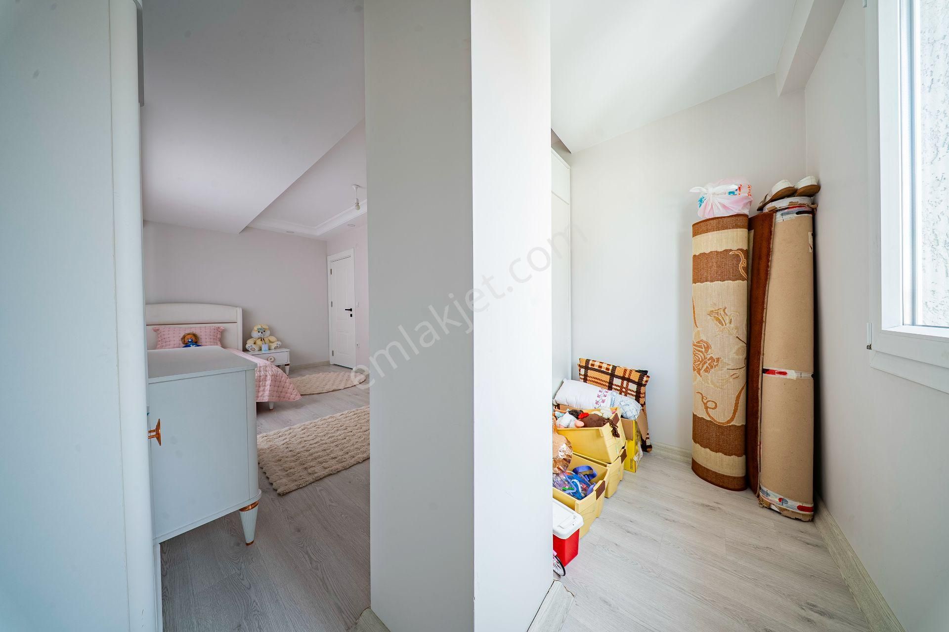 Weal World' Den Yeni Binada, 3+2, 185 M2, Çift Girişli, İskanlı, Fırsat Dubleks ... - Görsel 9