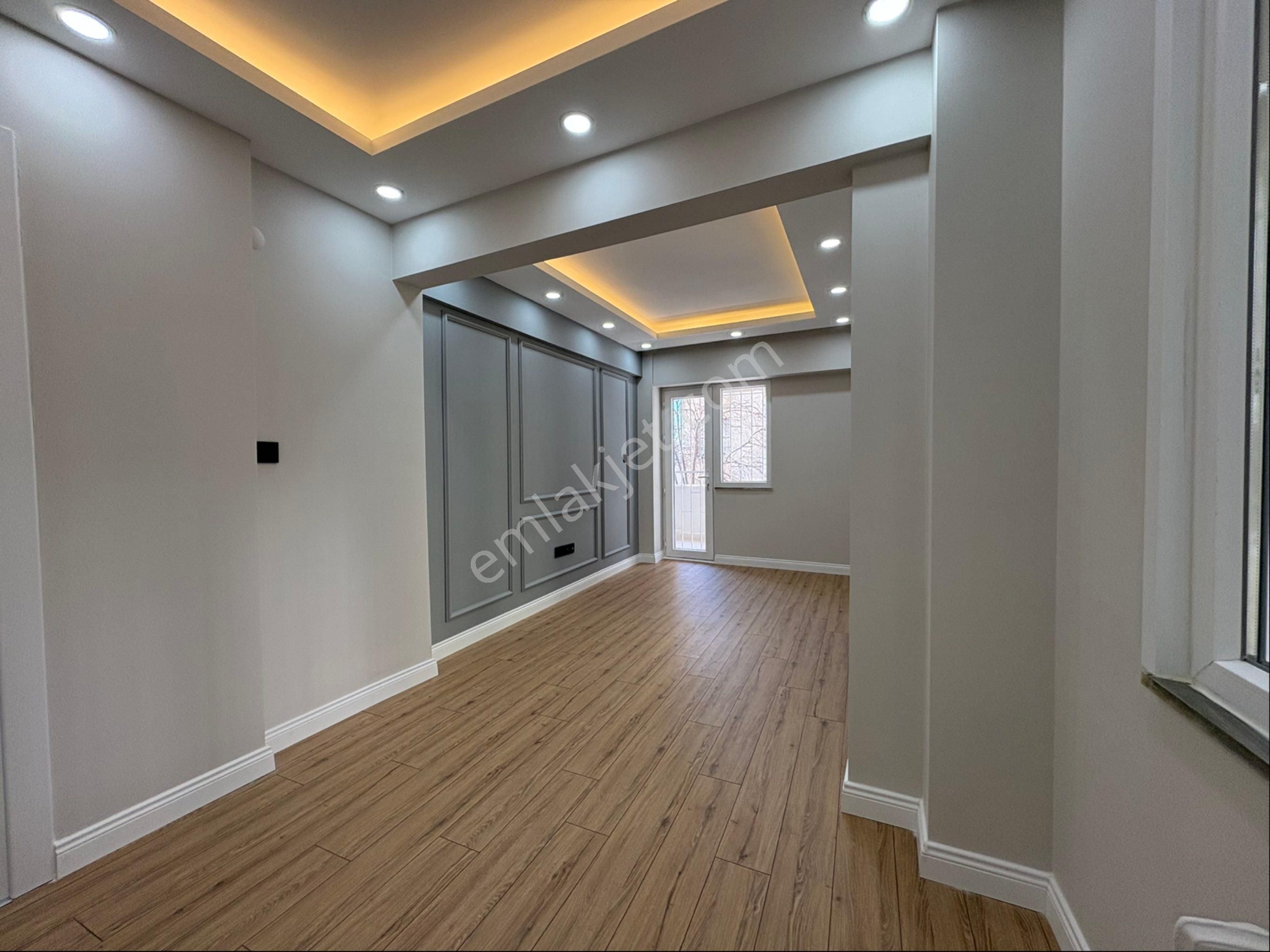 Oben'den Küçükyalı Marmaray Ve Sahile Yakını 1+1 60 M² Net - Görsel 3