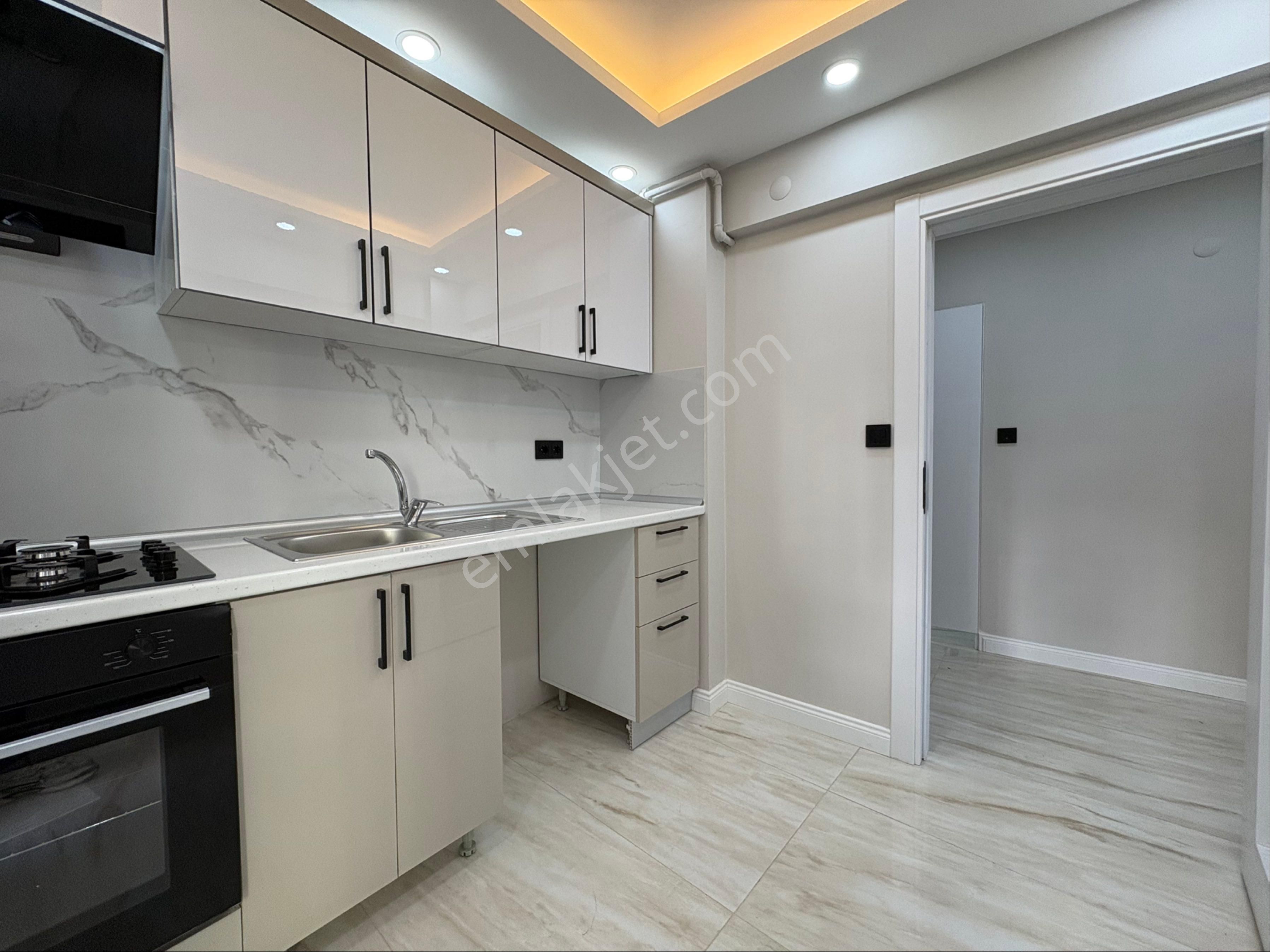 Oben'den Küçükyalı Marmaray Ve Sahile Yakını 1+1 60 M² Net - Görsel 13