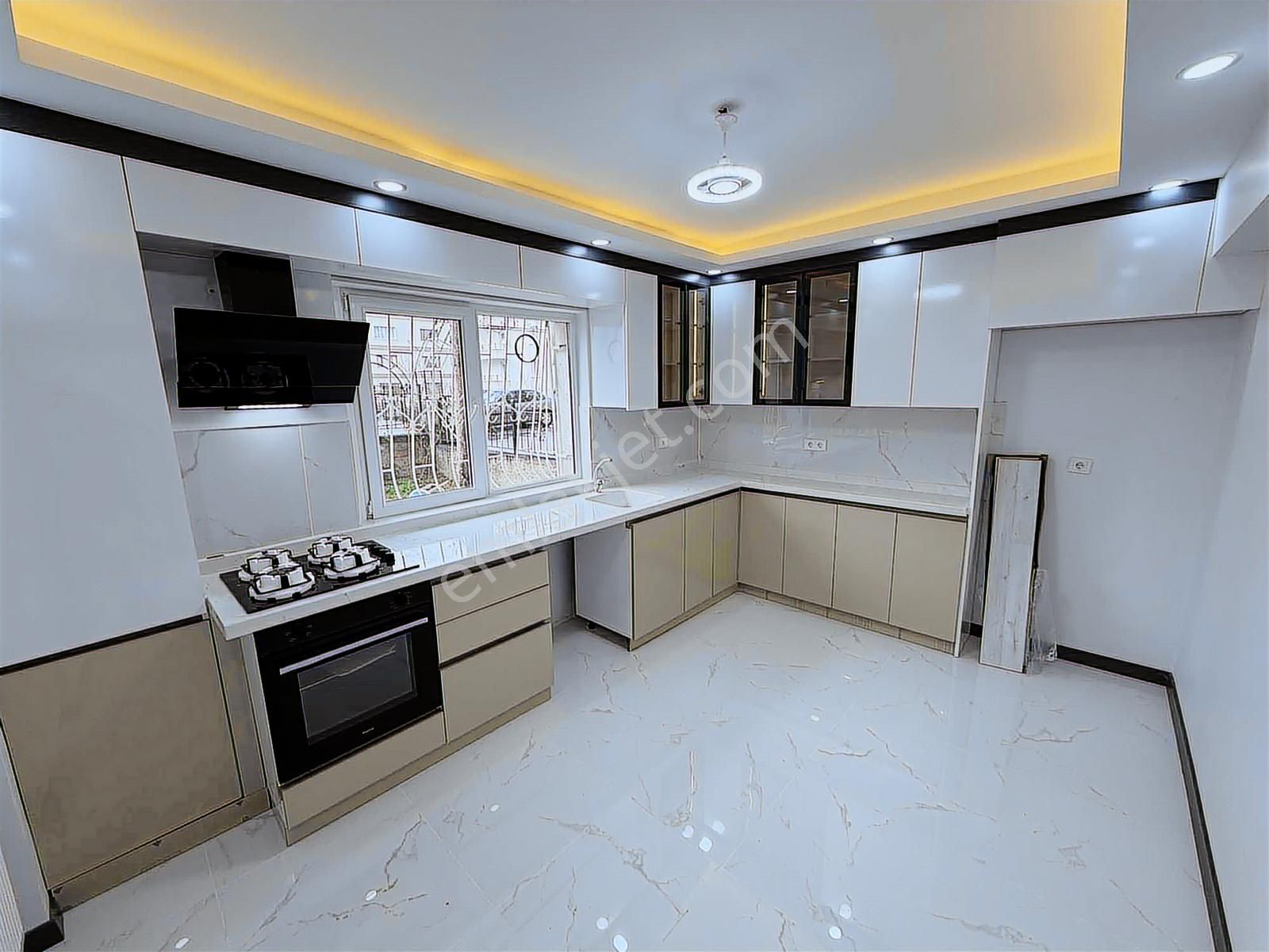 Eviva'dan Piyade Mah. Merkezi Konumda Full Yapılı Satılık 3+1 - Görsel 14