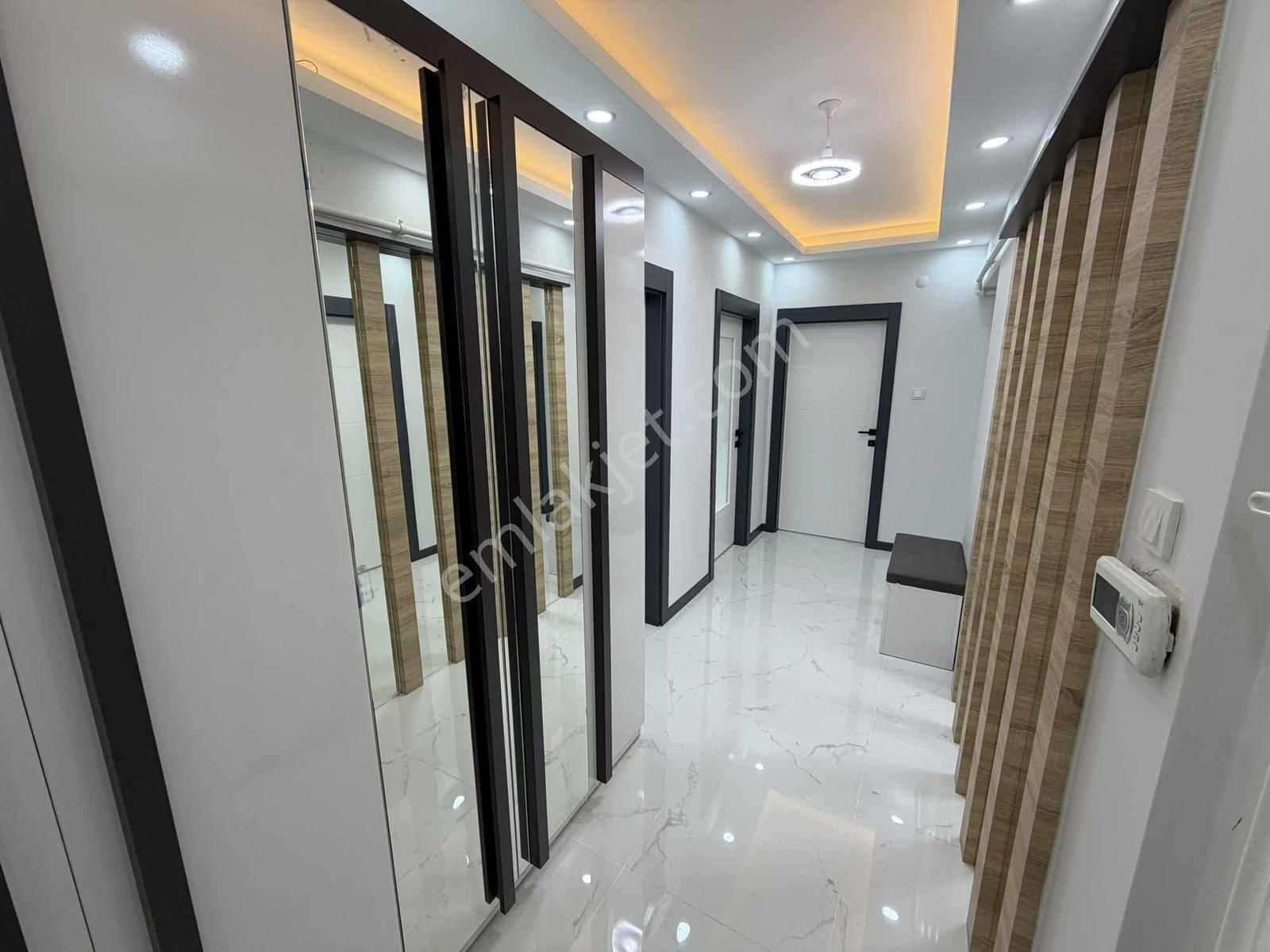 Eviva'dan Piyade Mah. Merkezi Konumda Full Yapılı Satılık 3+1 - Görsel 11